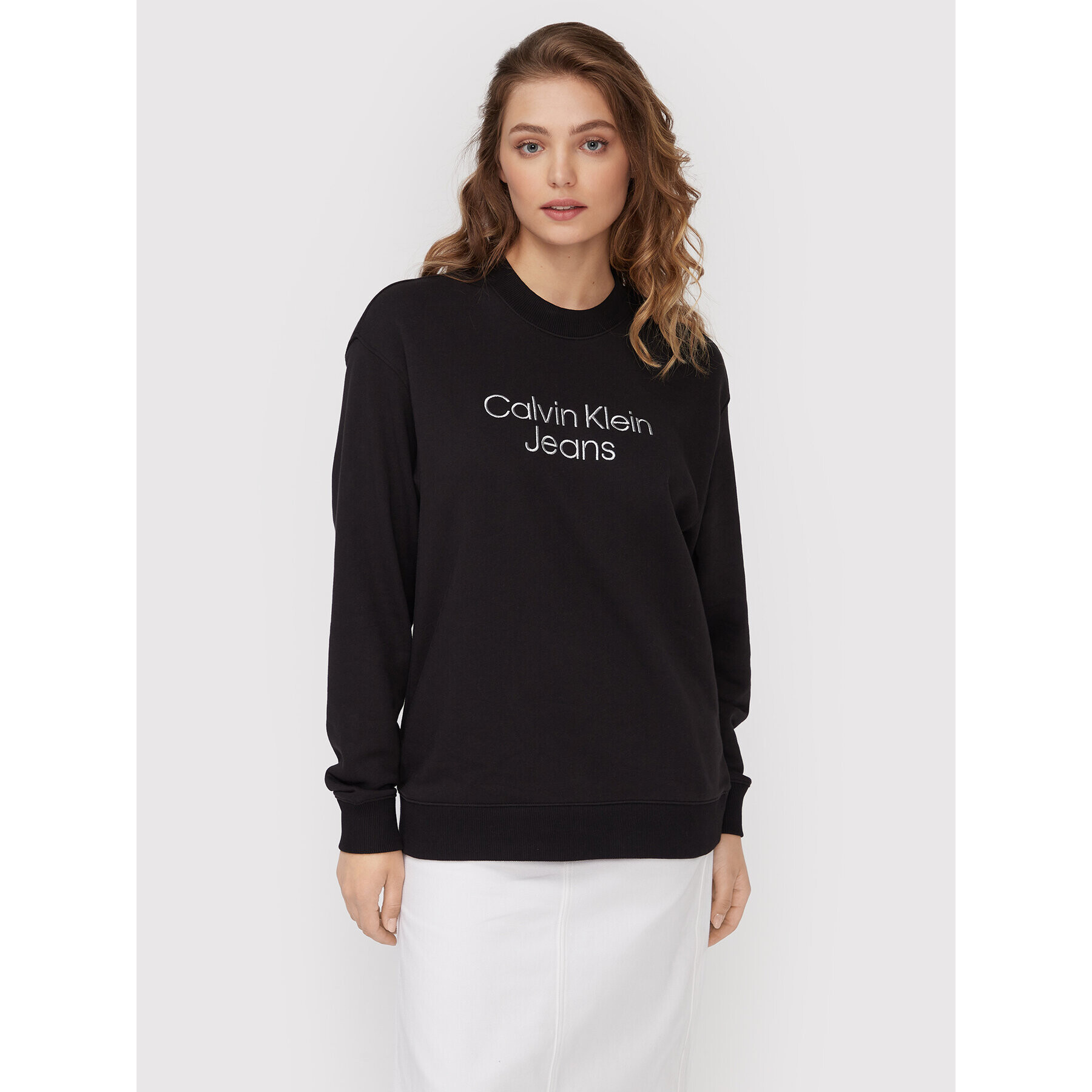 Calvin Klein Jeans Суитшърт J20J218729 Черен Regular Fit - Pepit.bg