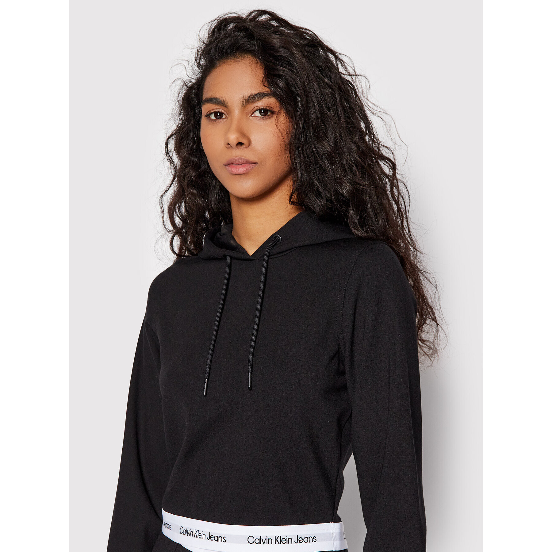 Calvin Klein Jeans Суитшърт J20J218860 Черен Regular Fit - Pepit.bg