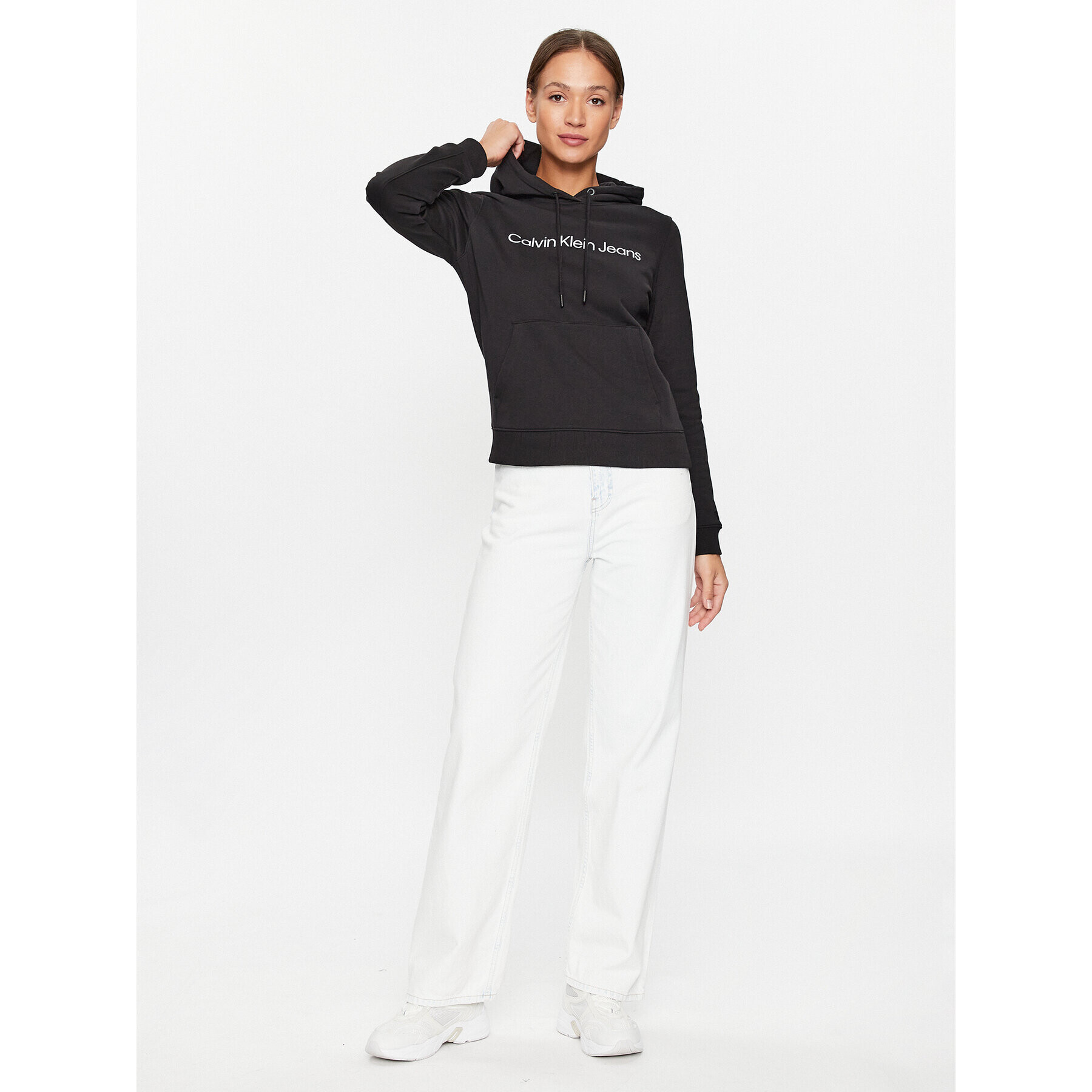 Calvin Klein Jeans Суитшърт J20J220254 Черен Regular Fit - Pepit.bg