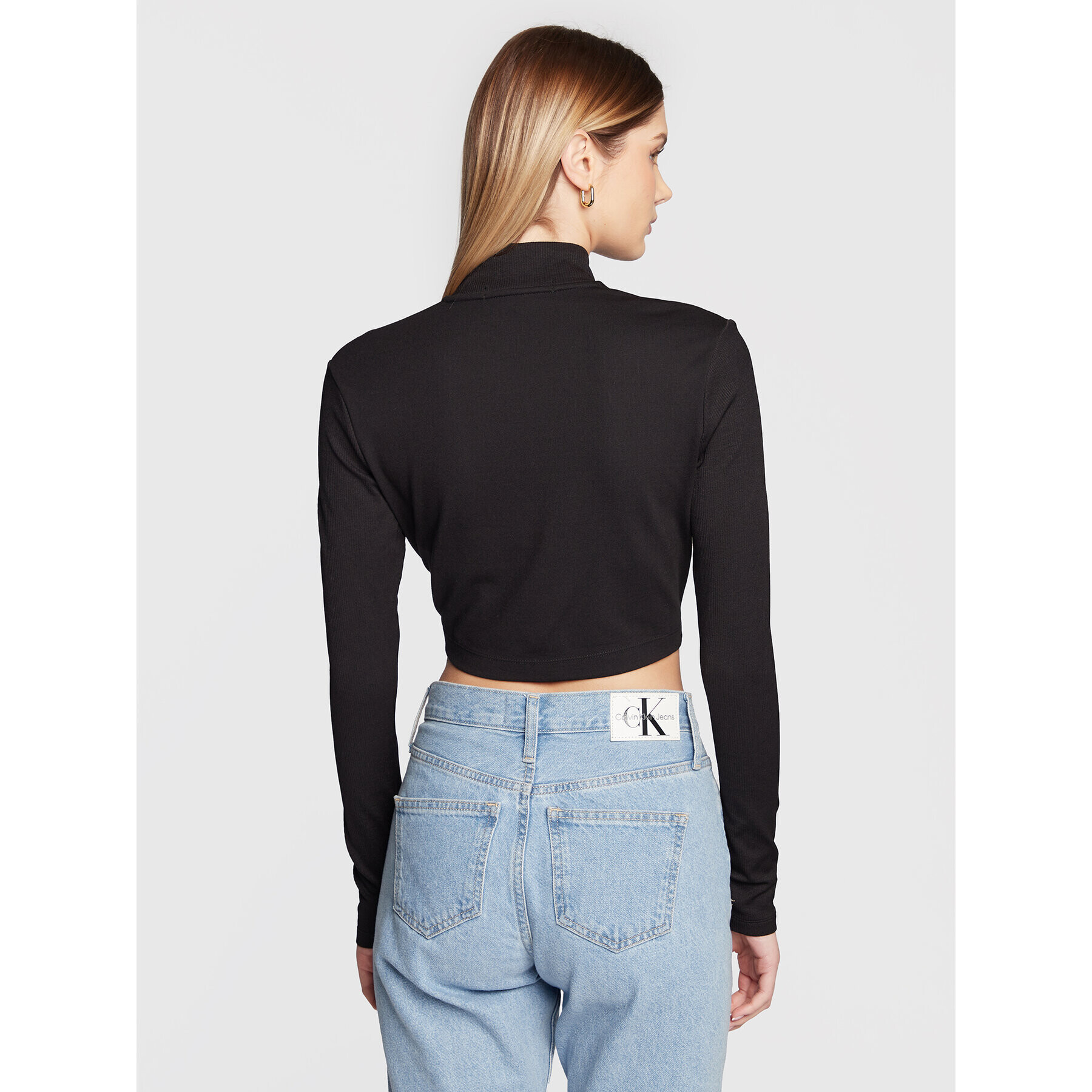 Calvin Klein Jeans Суитшърт J20J220285 Черен Regular Fit - Pepit.bg