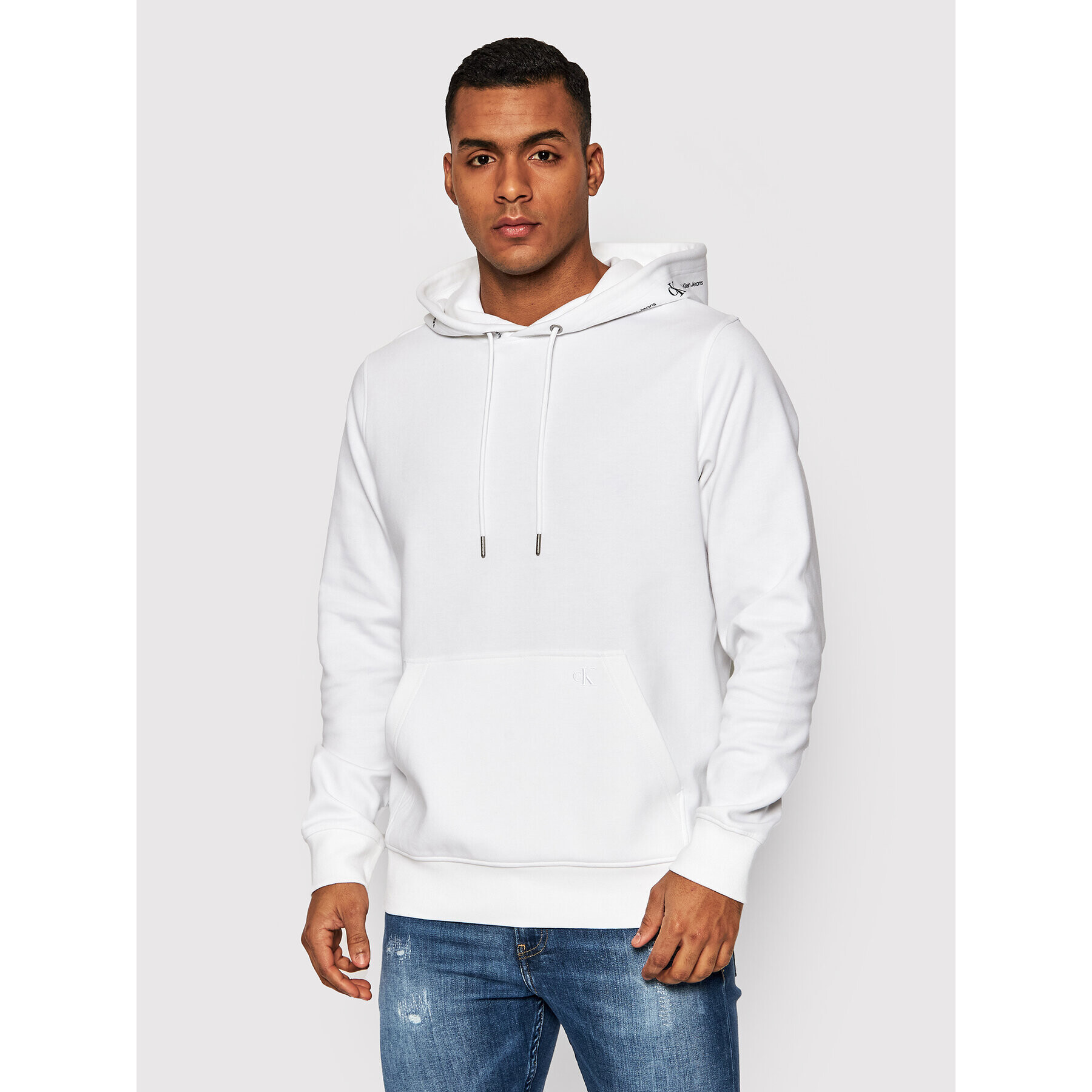 Calvin Klein Jeans Суитшърт J30J319701 Бял Regular Fit - Pepit.bg