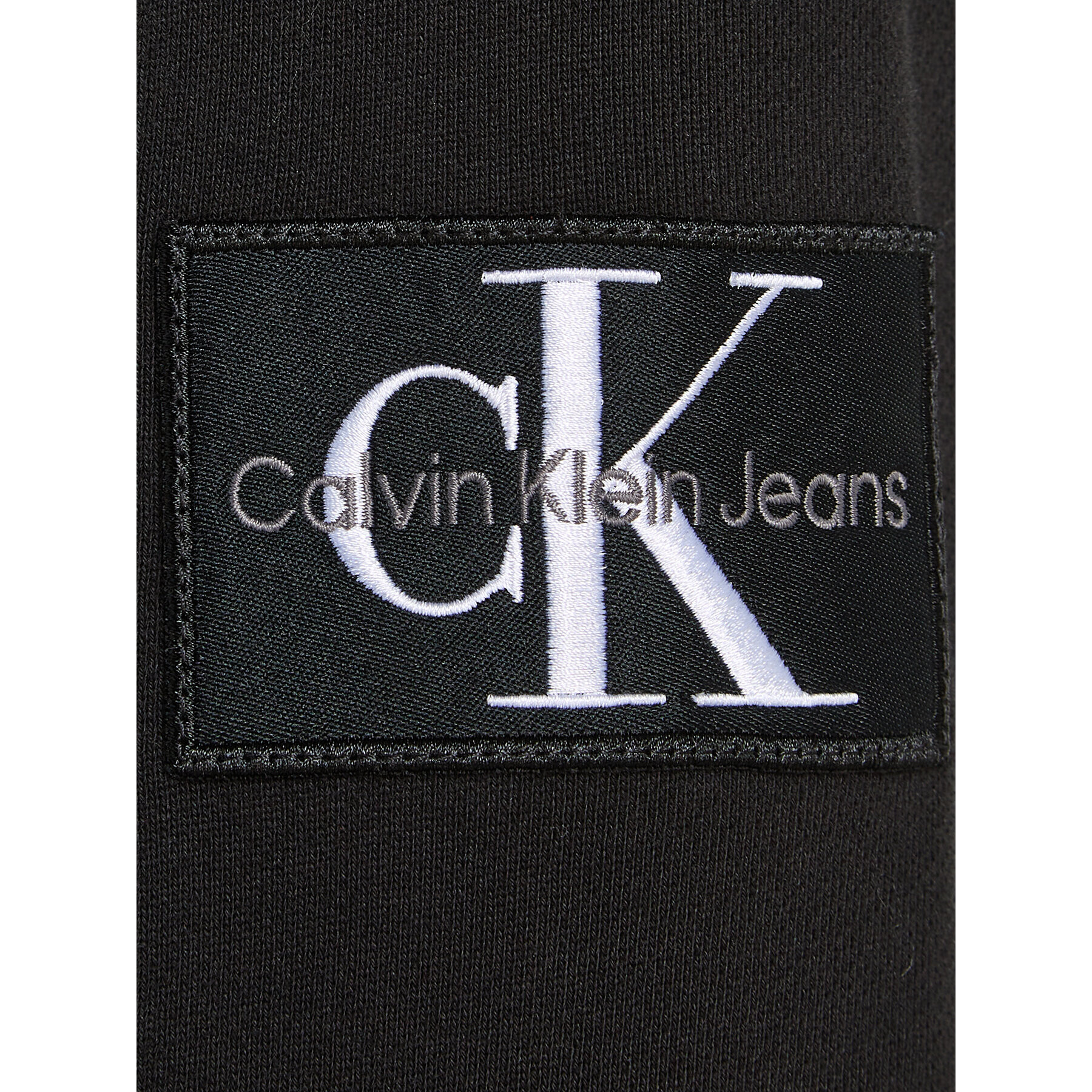 Calvin Klein Jeans Суитшърт J30J323426 Черен Regular Fit - Pepit.bg