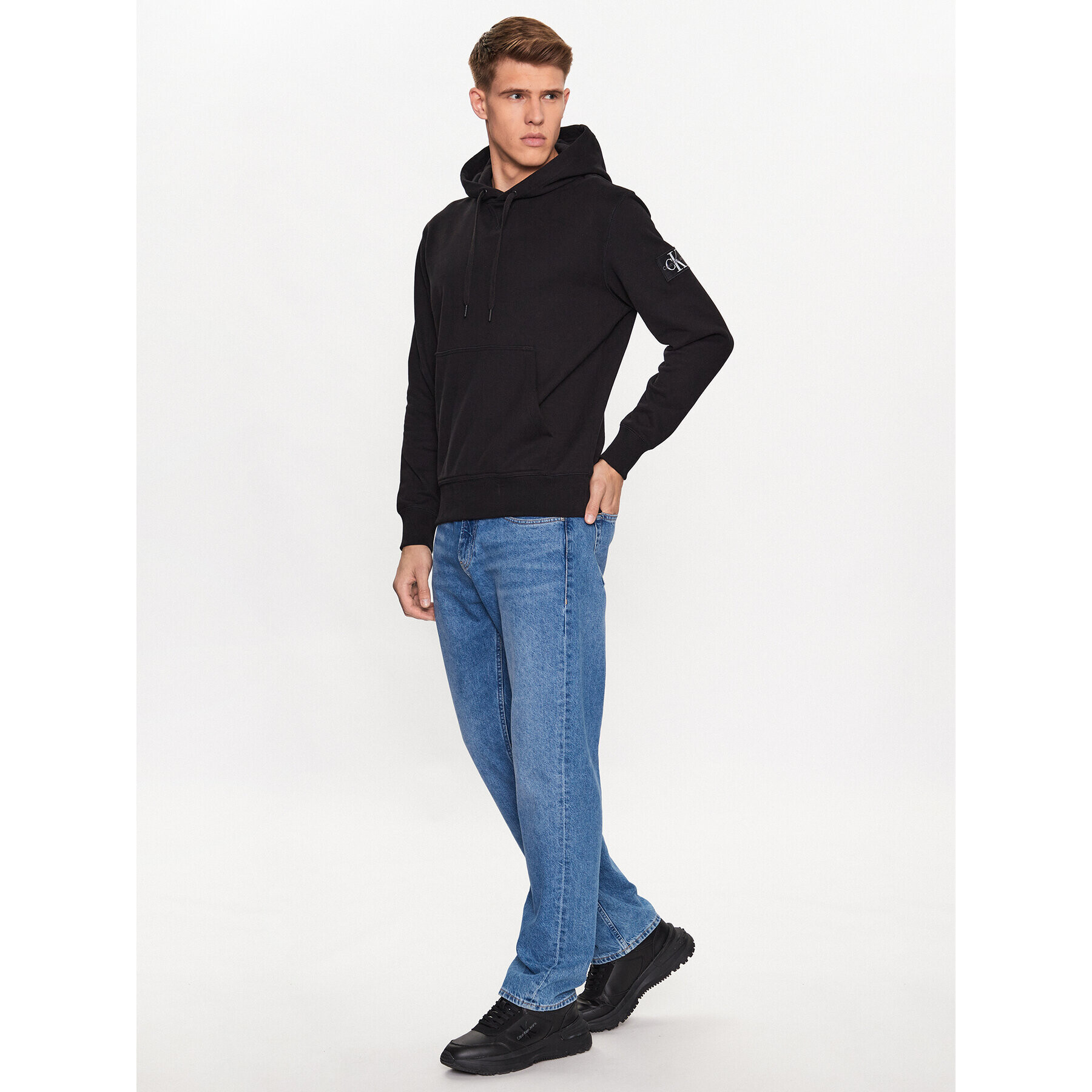 Calvin Klein Jeans Суитшърт J30J323430 Черен Regular Fit - Pepit.bg