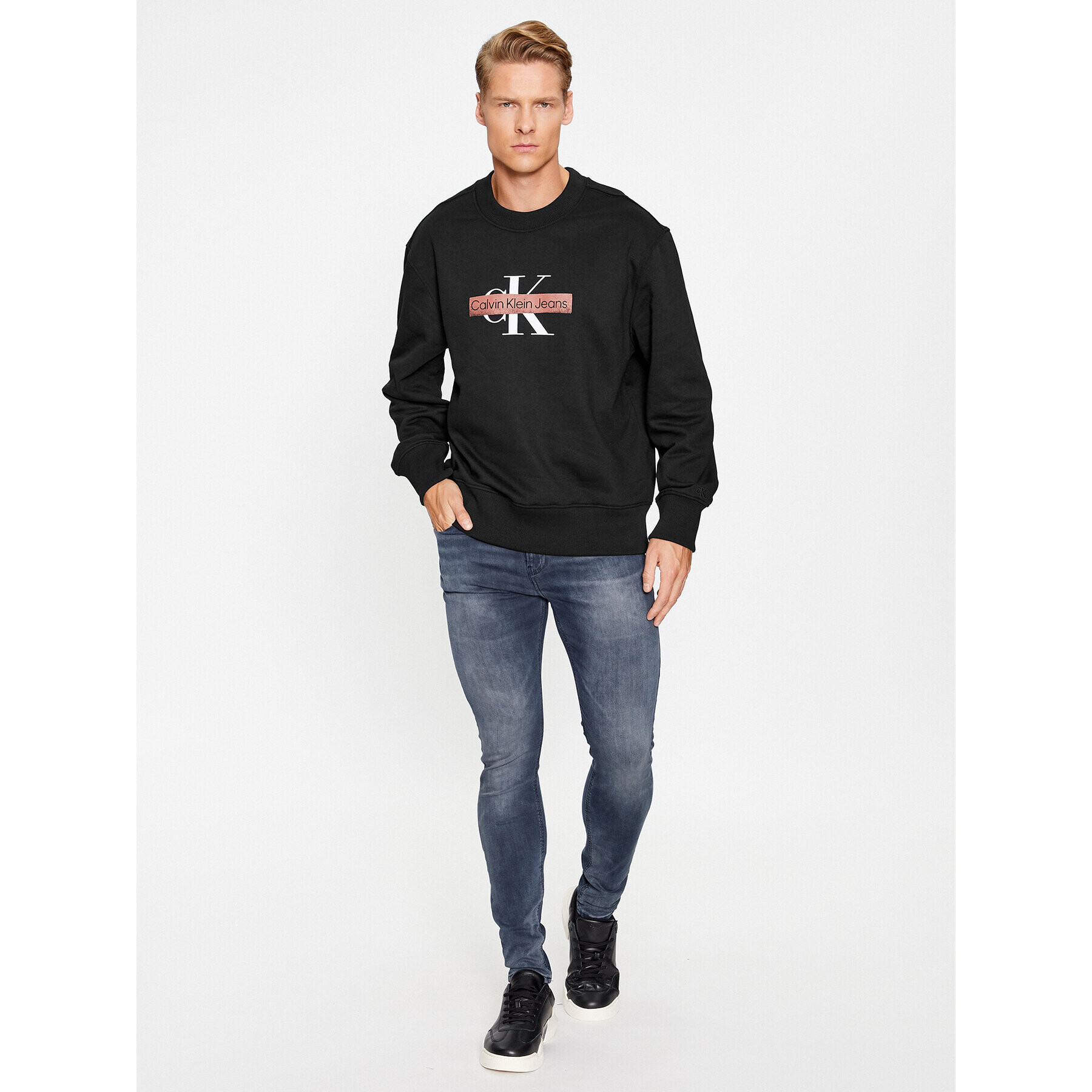 Calvin Klein Jeans Суитшърт Monologo Stencil J30J324113 Черен Regular Fit - Pepit.bg