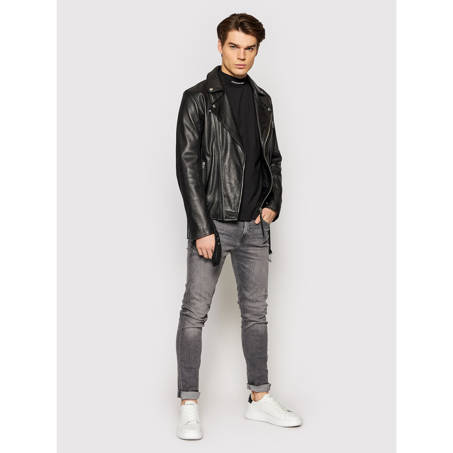 Calvin Klein Jeans Тениска с дълъг ръкав J30J319313 Черен Regular Fit - Pepit.bg