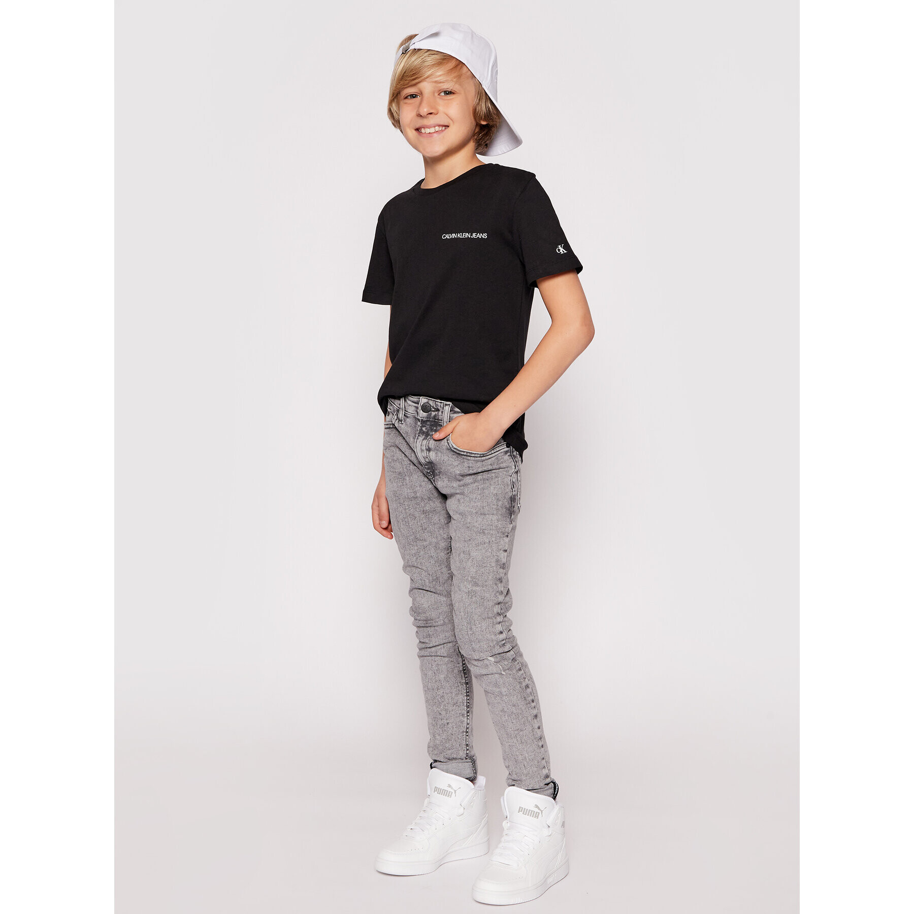 Calvin Klein Jeans Тишърт Chest Logo IB0IB00456 Черен Regular Fit - Pepit.bg