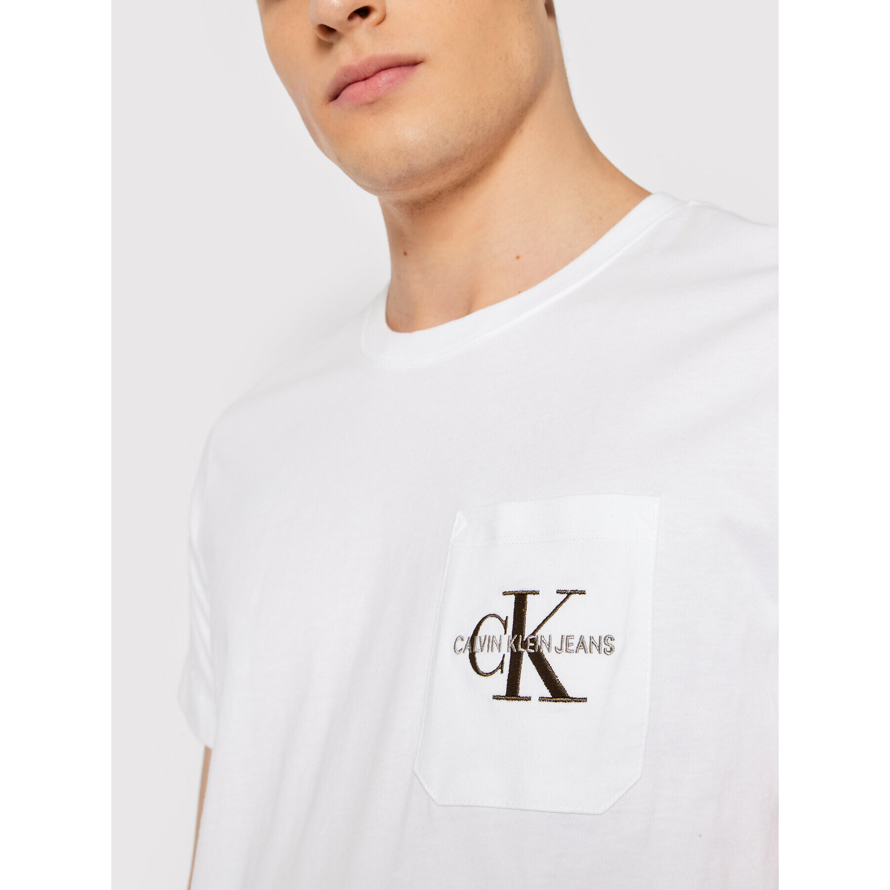 Calvin Klein Jeans Тишърт Essentials J30J319098 Бял Regular Fit - Pepit.bg