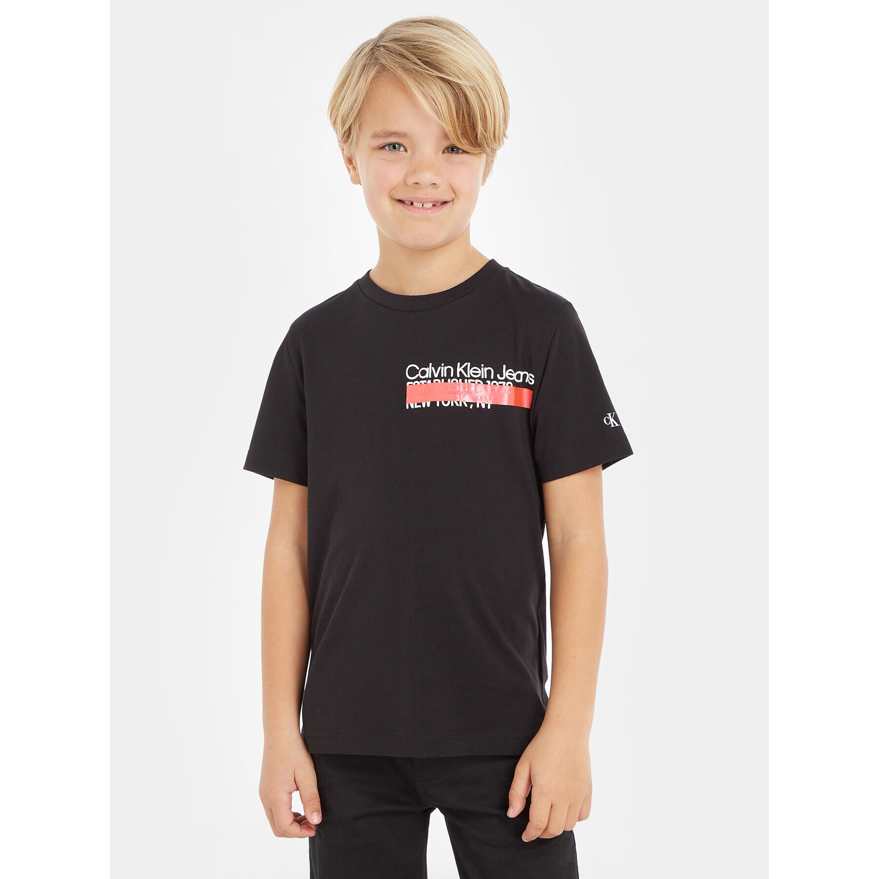 Calvin Klein Jeans Тишърт Hero Mini Logo IB0IB01697 Черен Regular Fit - Pepit.bg