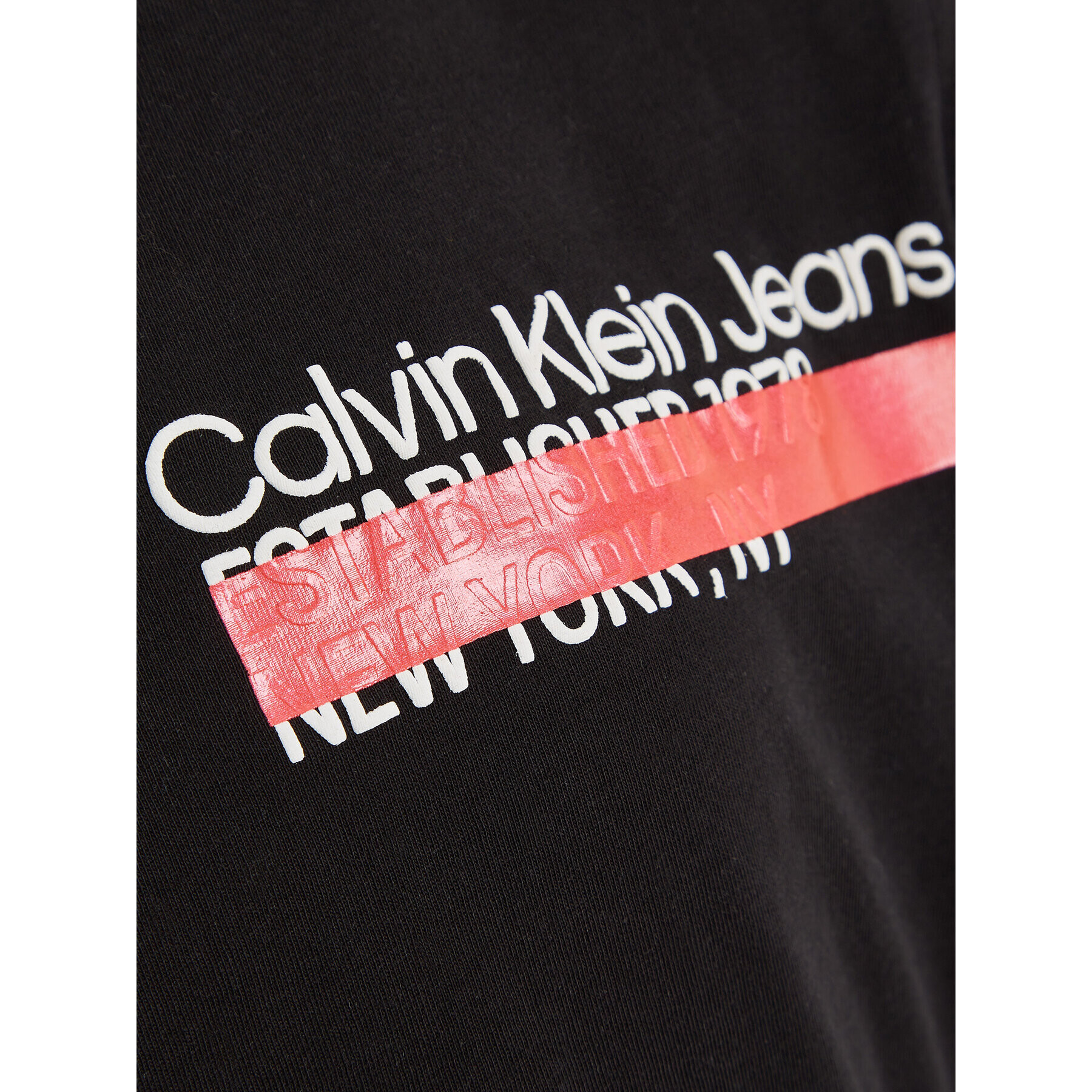 Calvin Klein Jeans Тишърт Hero Mini Logo IB0IB01697 Черен Regular Fit - Pepit.bg
