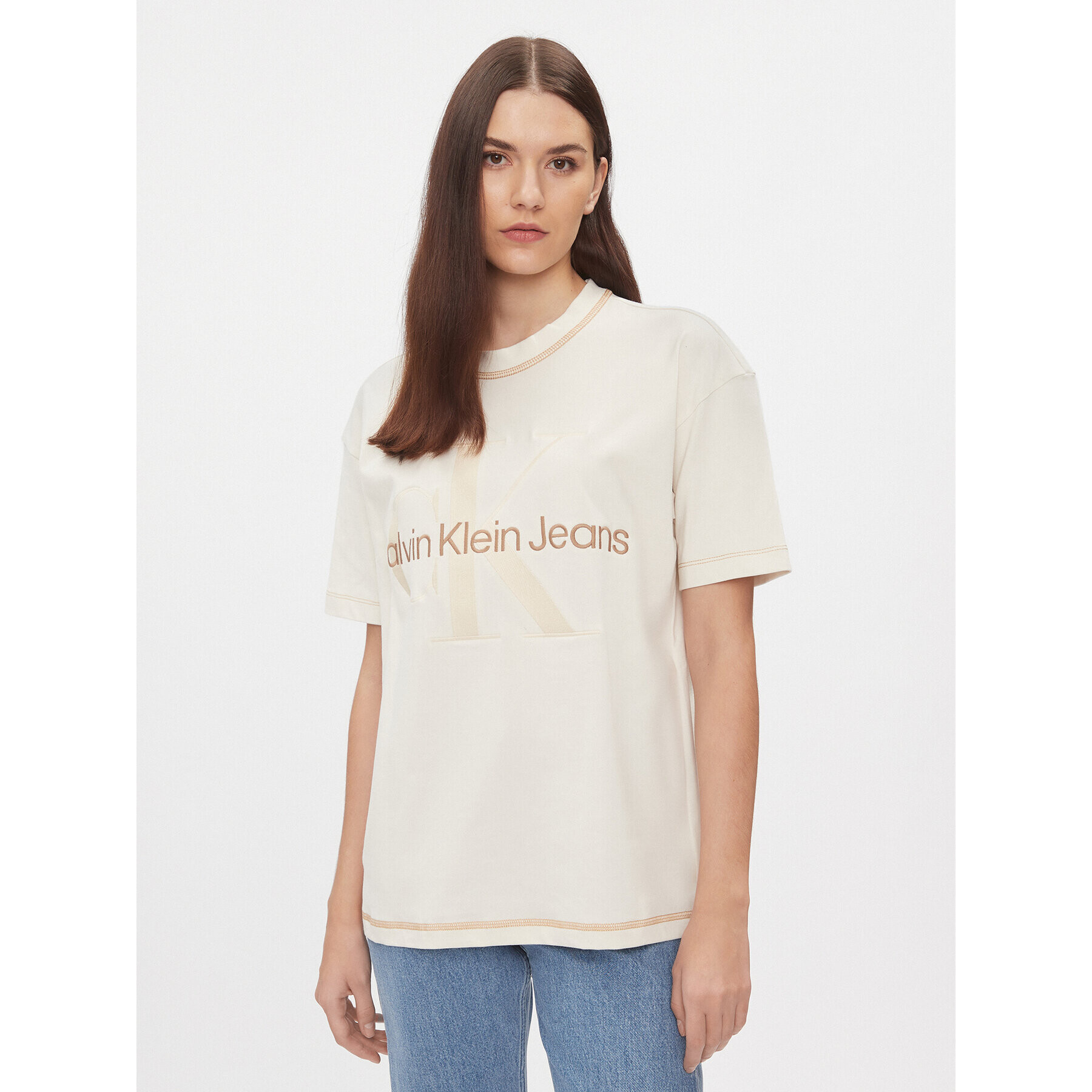 Calvin Klein Jeans Тишърт Hero Monologo J20J222974 Екрю Boyfriend Fit - Pepit.bg