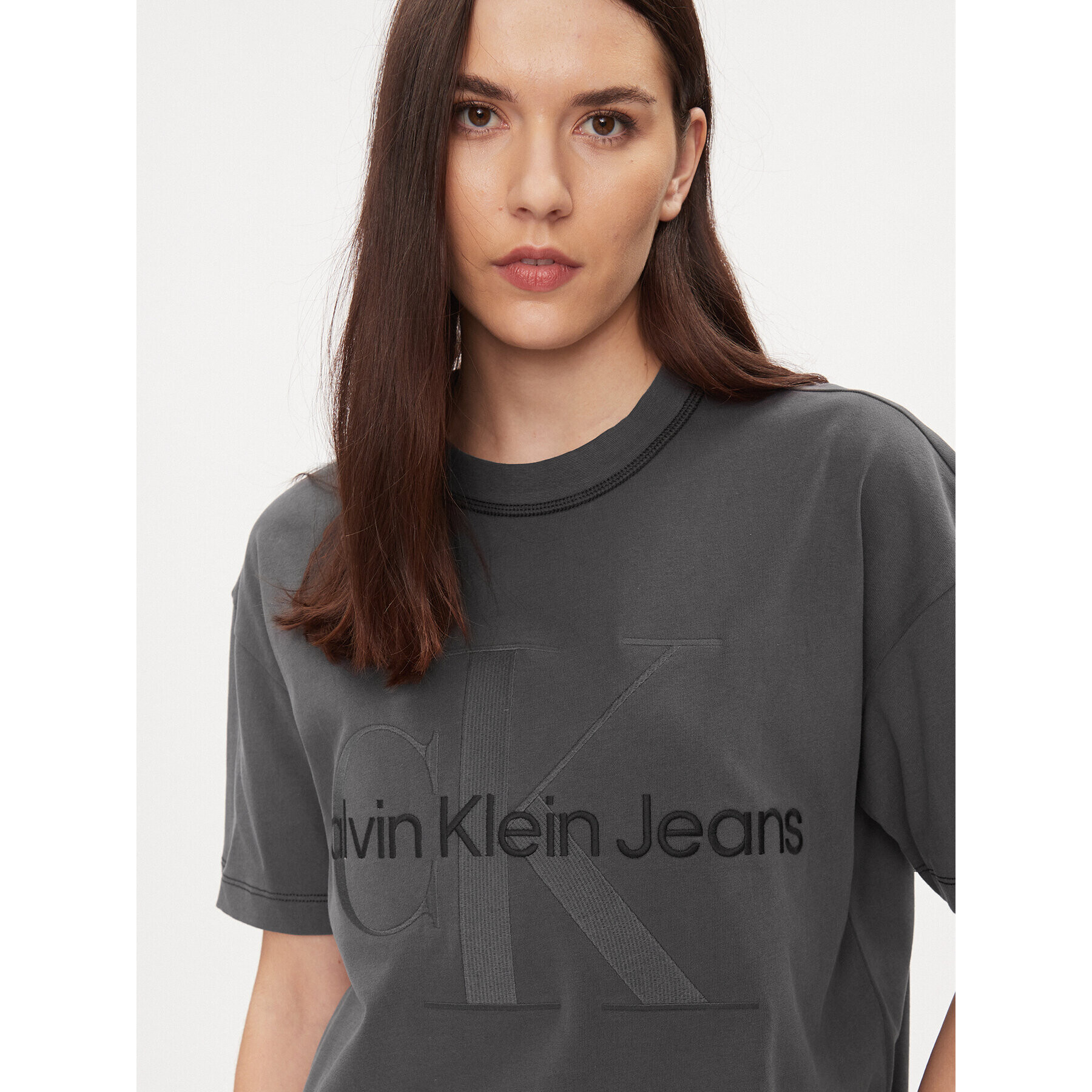 Calvin Klein Jeans Тишърт Hero Monologo J20J222974 Сив Boyfriend Fit - Pepit.bg