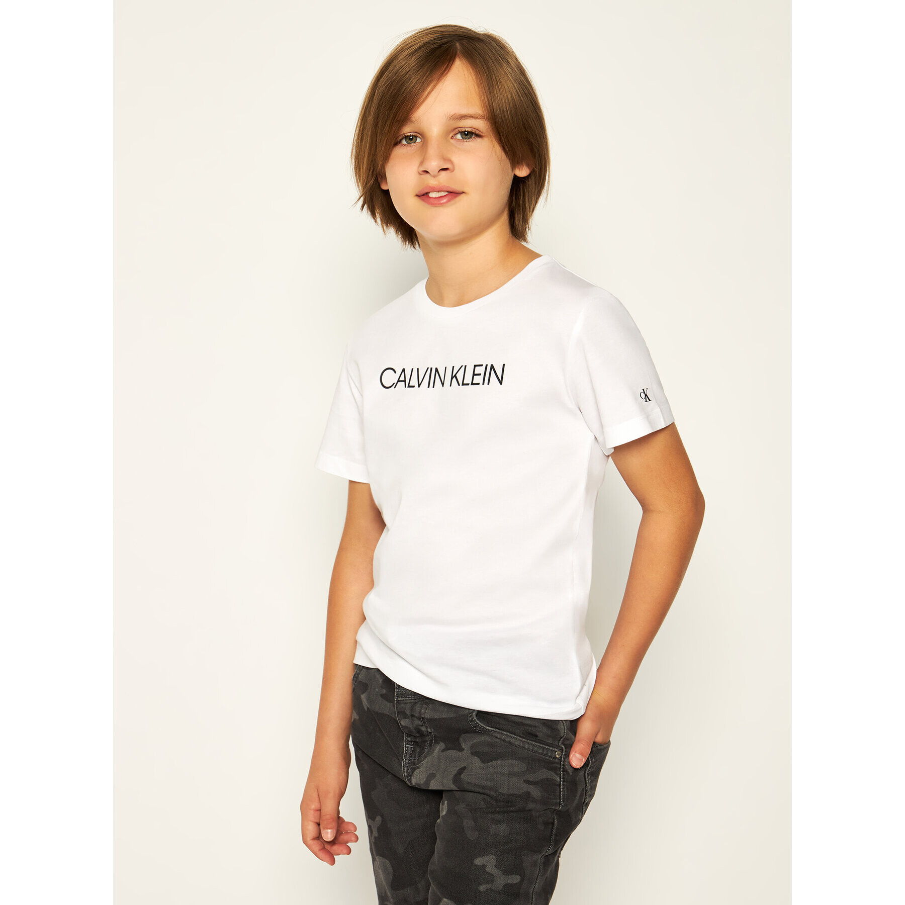 Calvin Klein Jeans Тишърт Institutional SS IB0IB00347 Бял Regular Fit - Pepit.bg