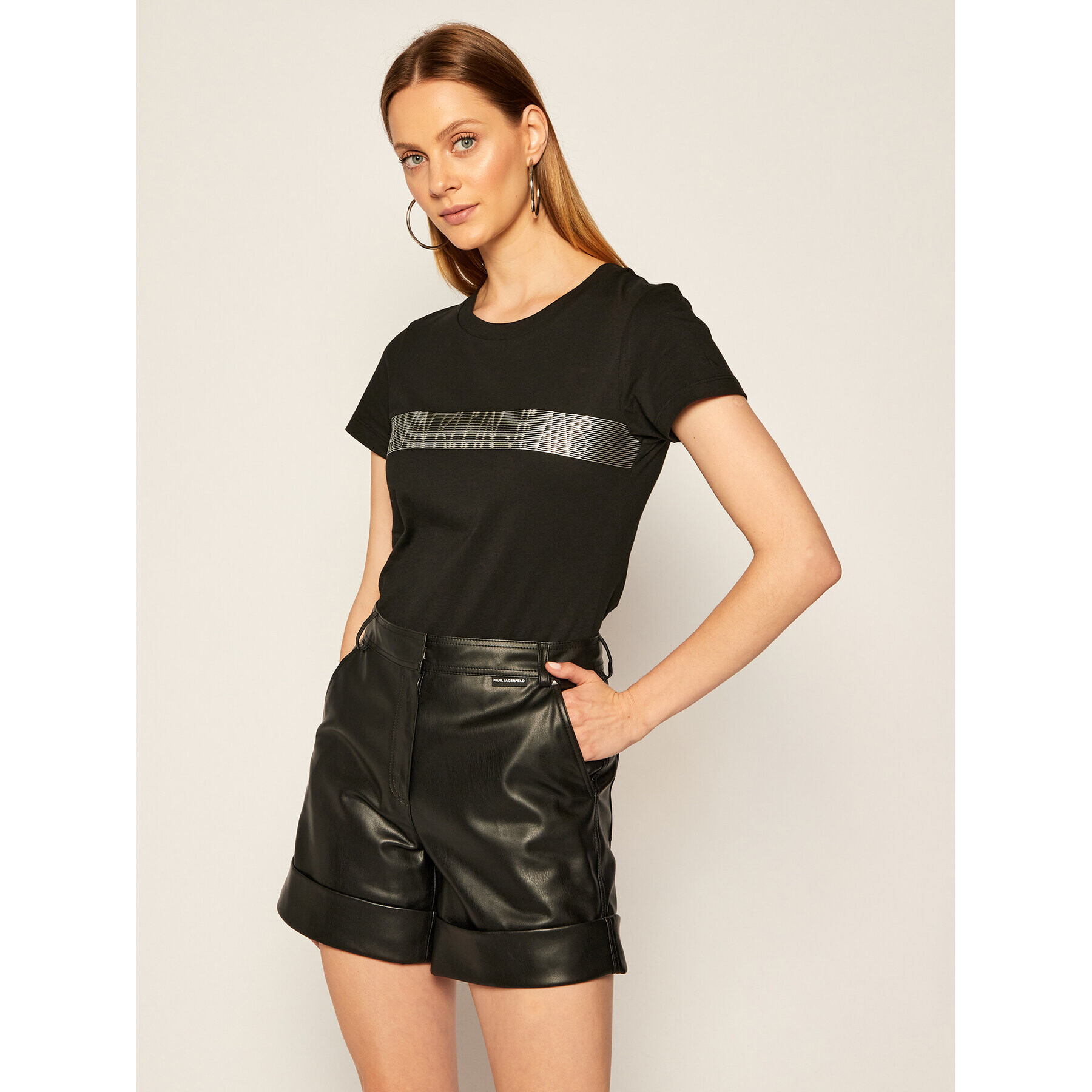 Calvin Klein Jeans Тишърт J20J214228 Черен Regular Fit - Pepit.bg