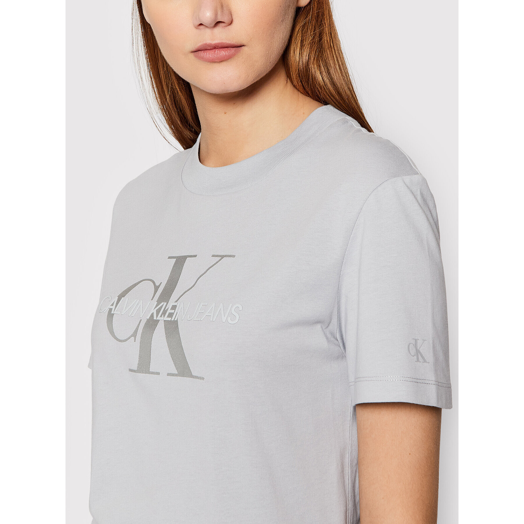 Calvin Klein Jeans Тишърт J20J216808 Сив Regular Fit - Pepit.bg
