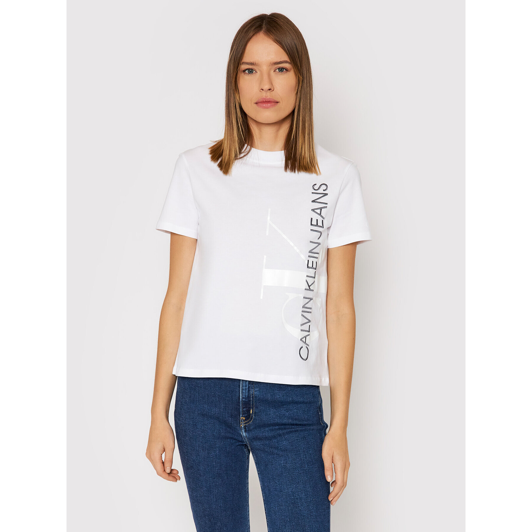 Calvin Klein Jeans Тишърт J20J217568 Бял Regular Fit - Pepit.bg