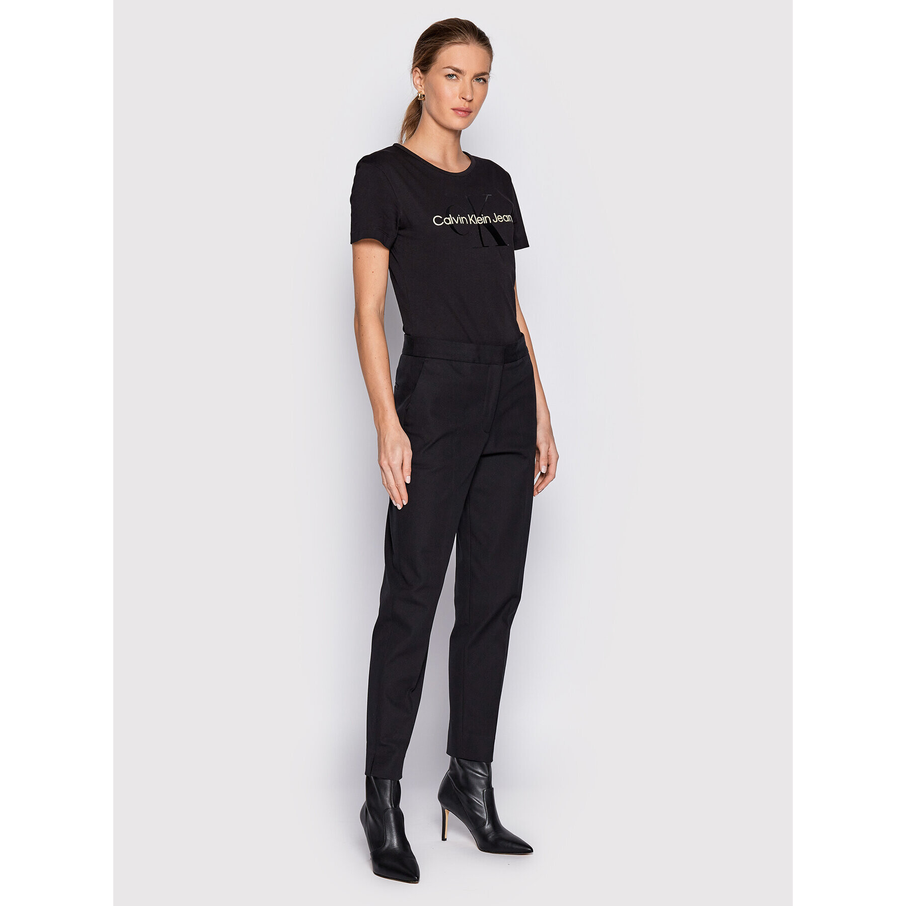Calvin Klein Jeans Тишърт J20J218996 Черен Regular Fit - Pepit.bg