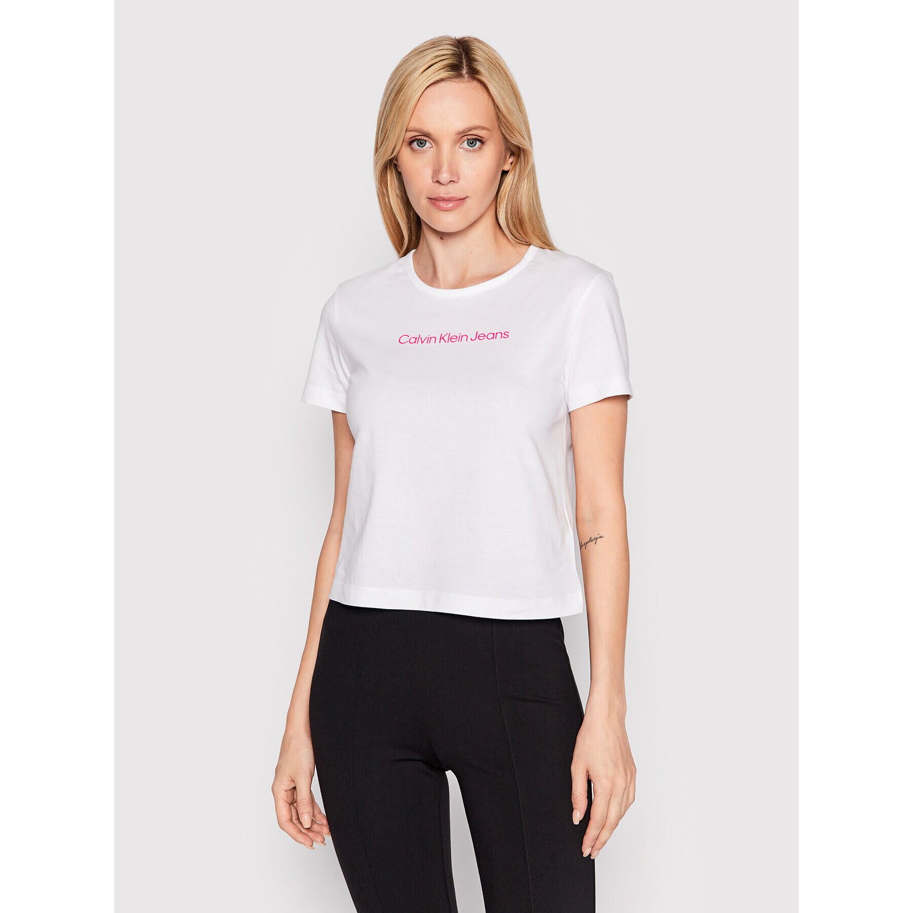 Calvin Klein Jeans Тишърт J20J219003 Бял Regular Fit - Pepit.bg