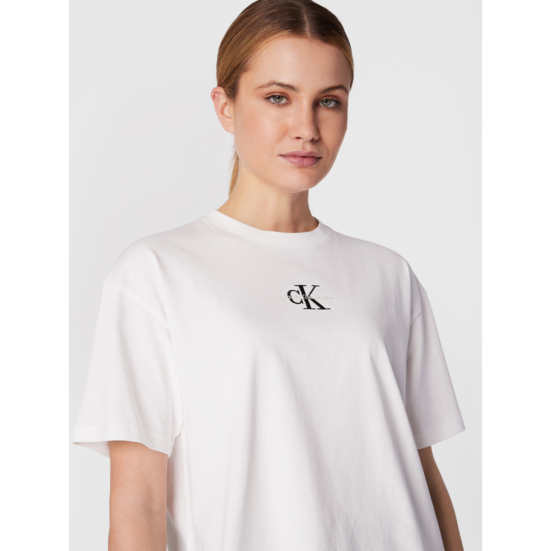 Calvin Klein Jeans Тишърт J20J219887 Бял Regular Fit - Pepit.bg
