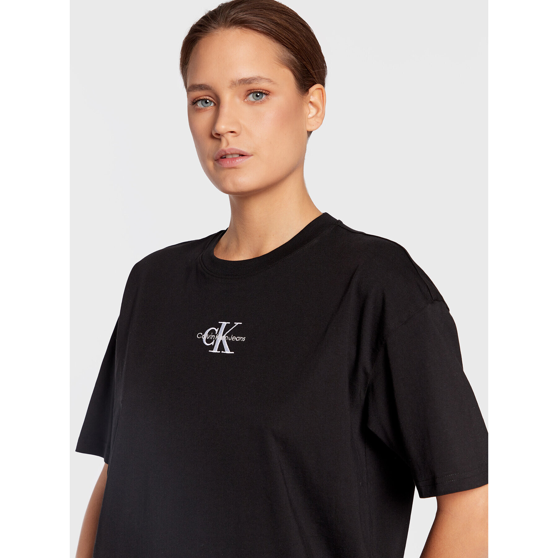 Calvin Klein Jeans Тишърт J20J219887 Черен Relaxed Fit - Pepit.bg