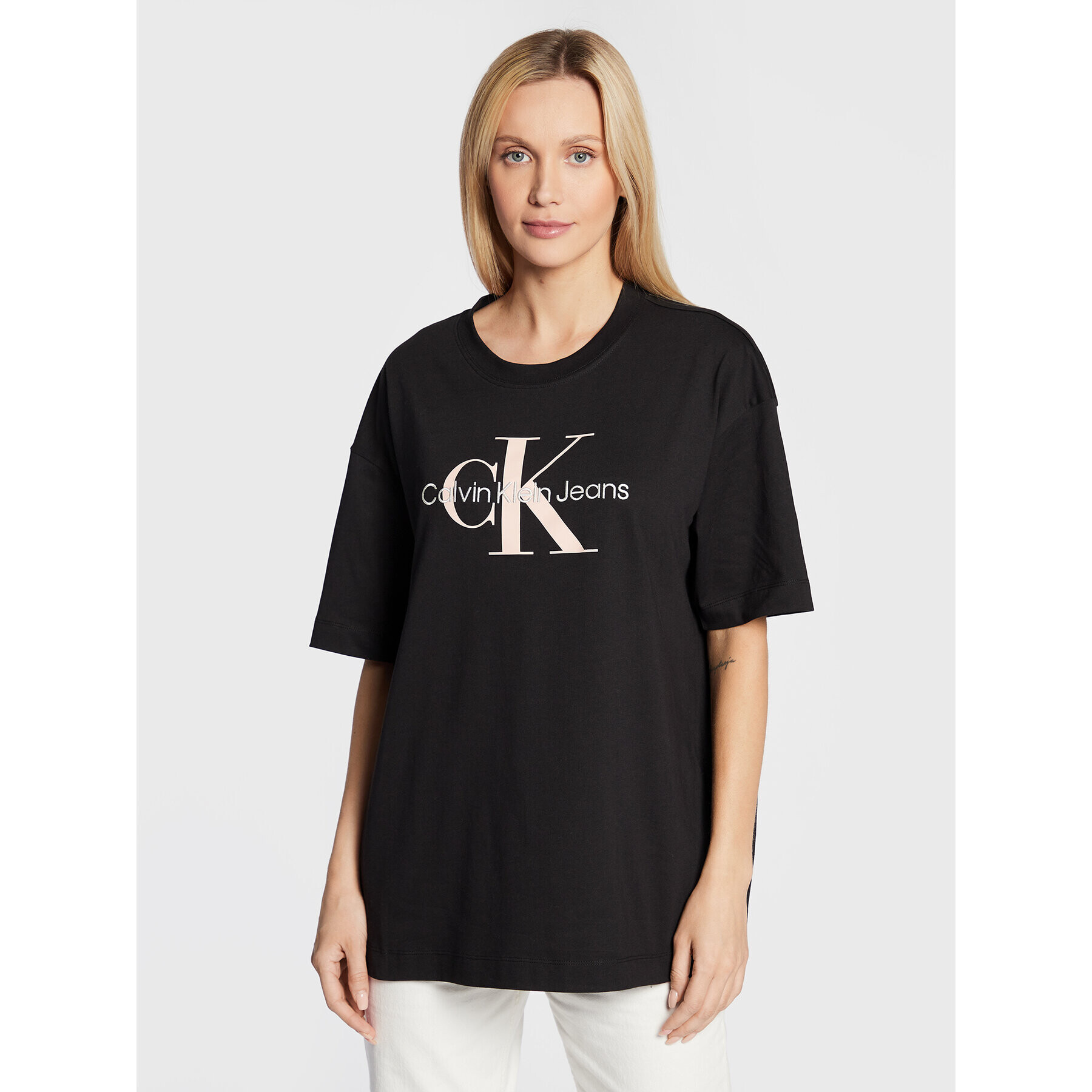 Calvin Klein Jeans Тишърт J20J219948 Черен Relaxed Fit - Pepit.bg