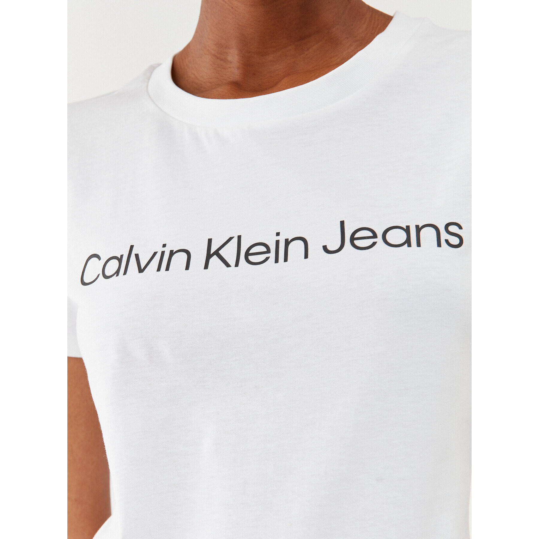 Calvin Klein Jeans Тишърт J20J220253 Бял Slim Fit - Pepit.bg