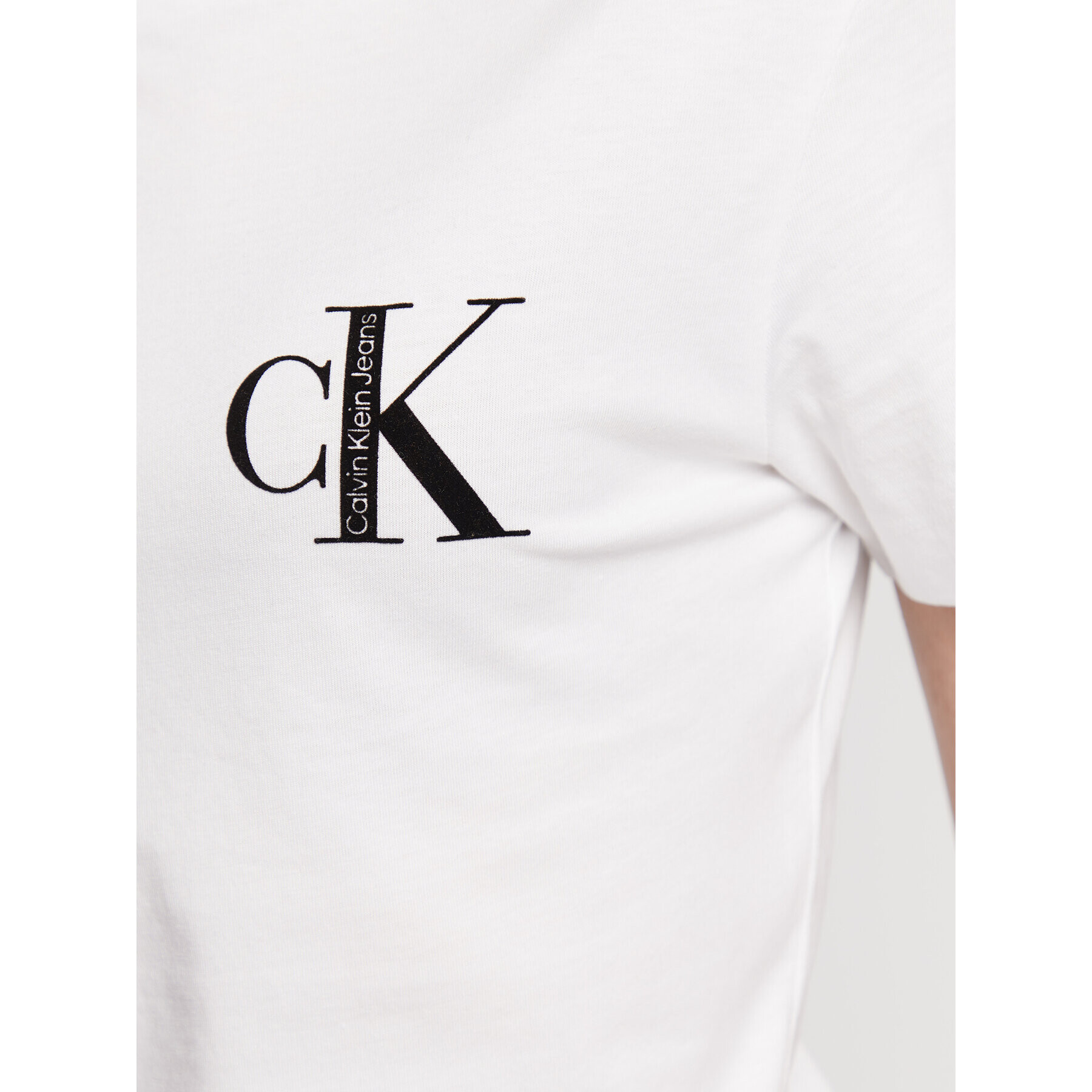 Calvin Klein Jeans Тишърт J20J220478 Бял Regular Fit - Pepit.bg