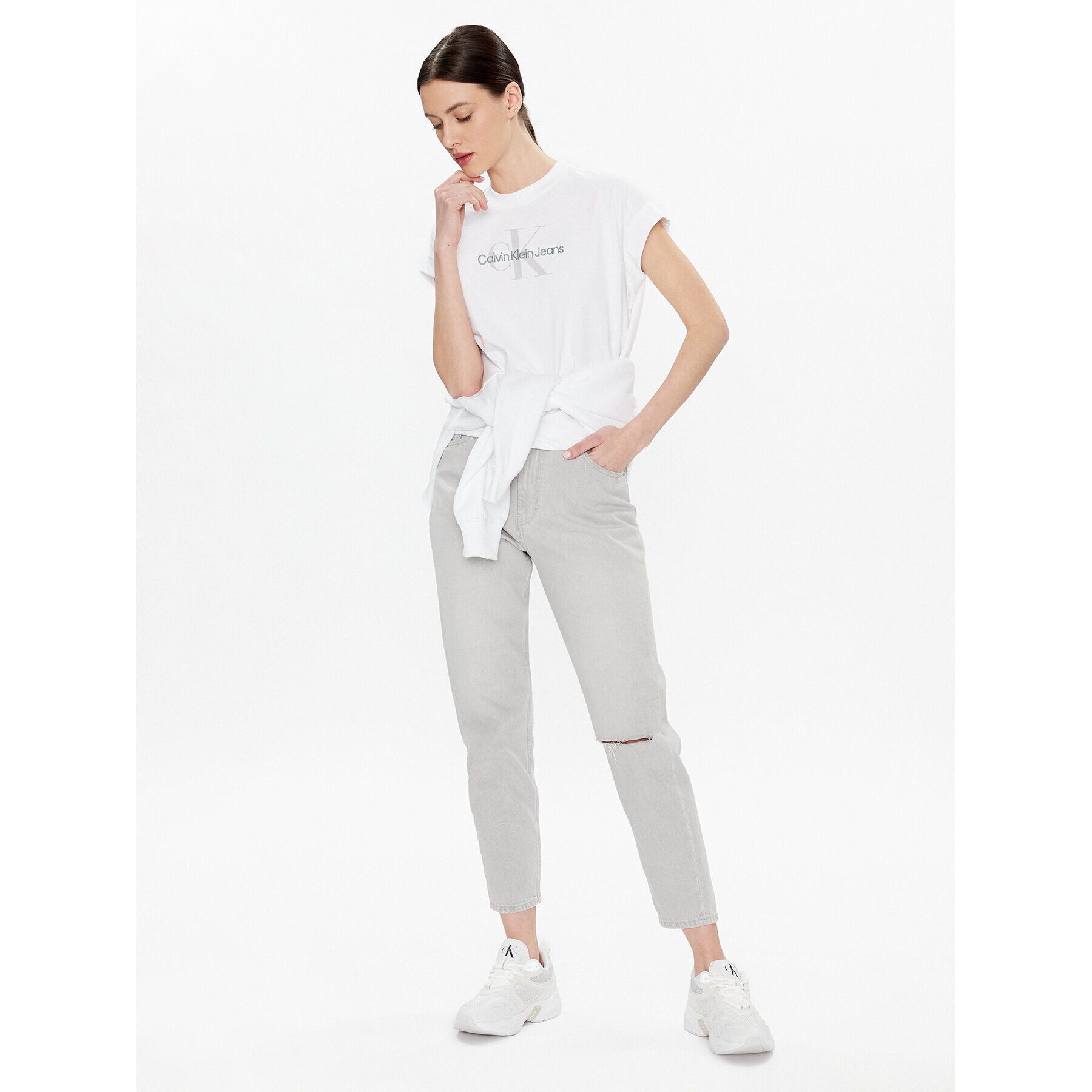 Calvin Klein Jeans Тишърт J20J220717 Бял Relaxed Fit - Pepit.bg