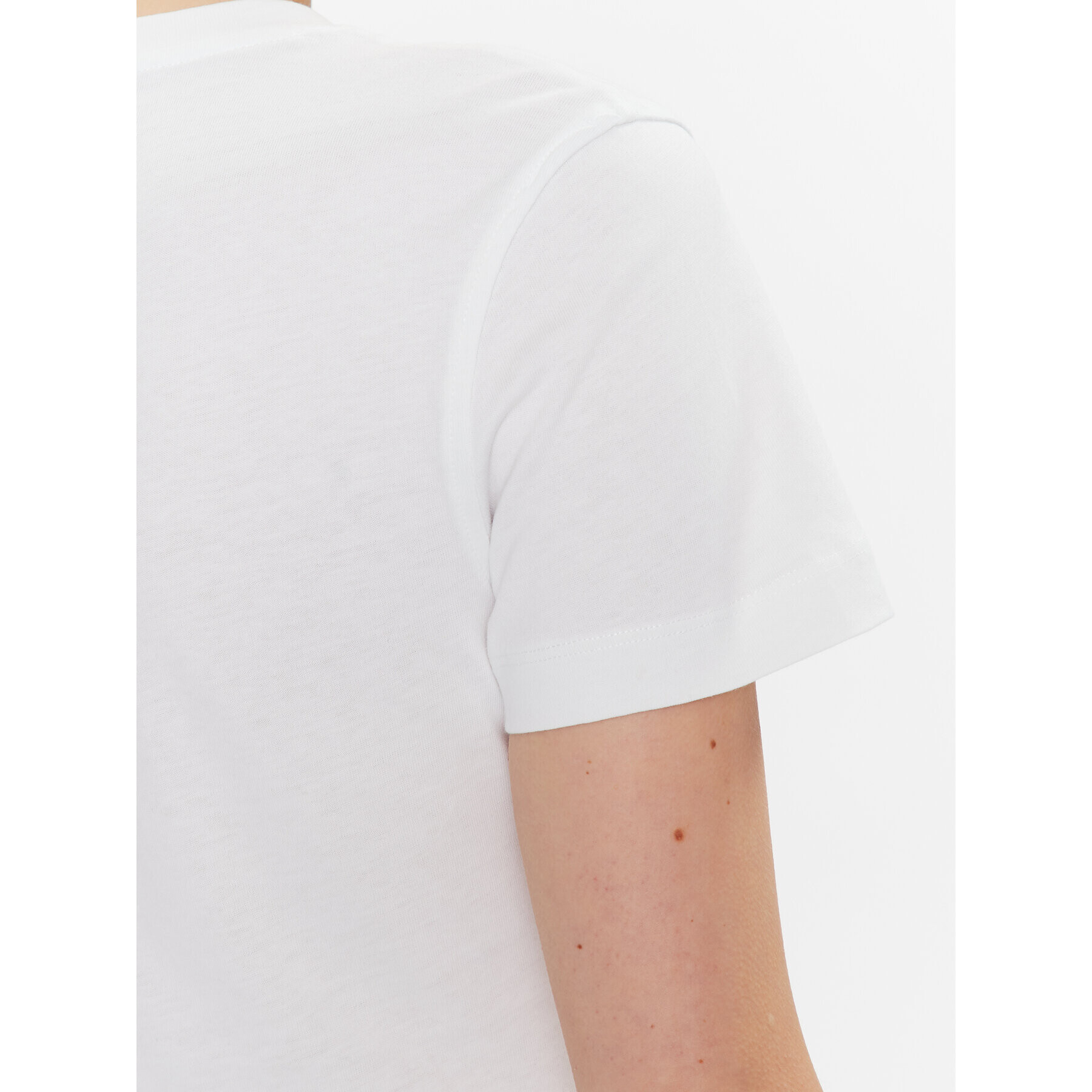 Calvin Klein Jeans Тишърт J20J220720 Бял Regular Fit - Pepit.bg