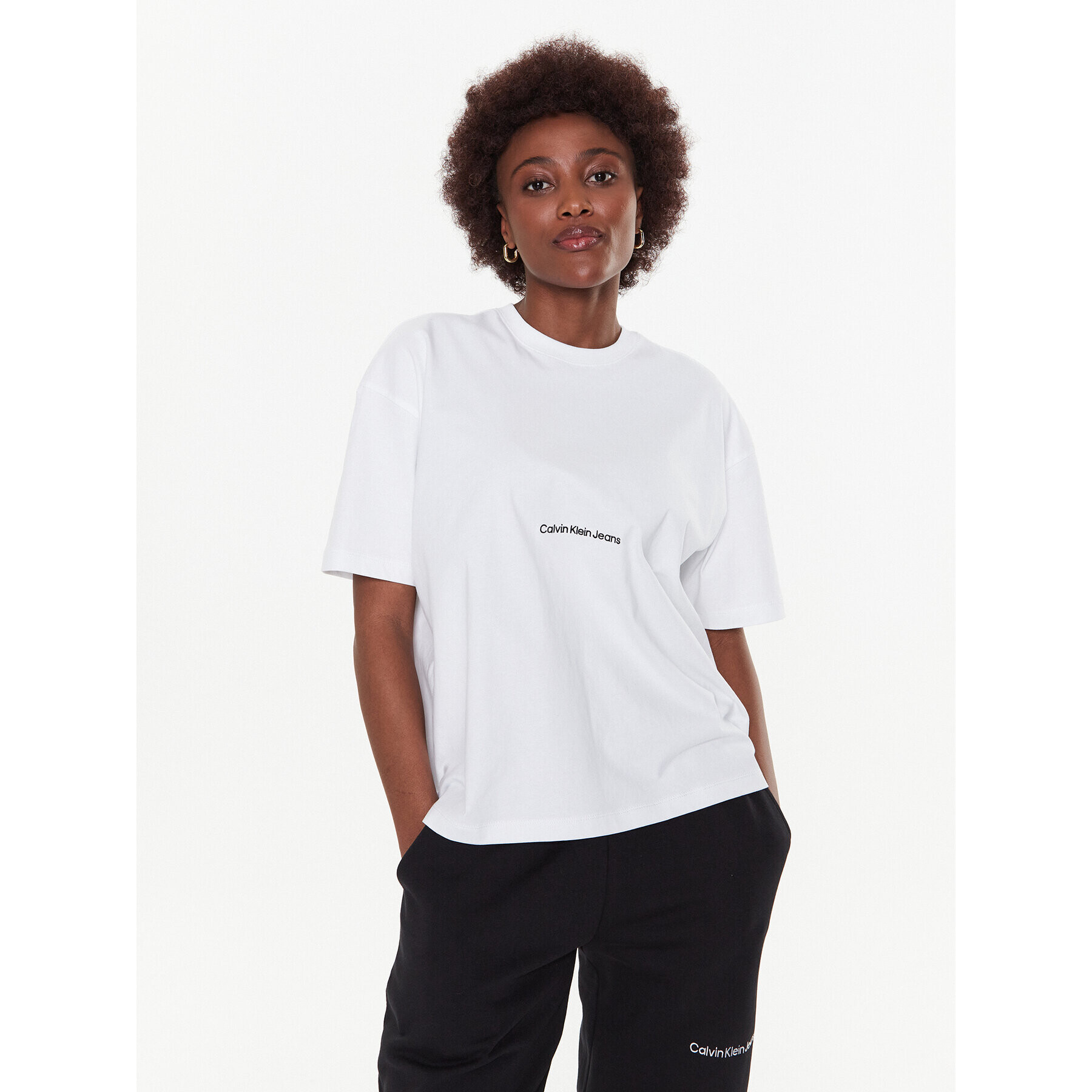 Calvin Klein Jeans Тишърт J20J220768 Бял Relaxed Fit - Pepit.bg