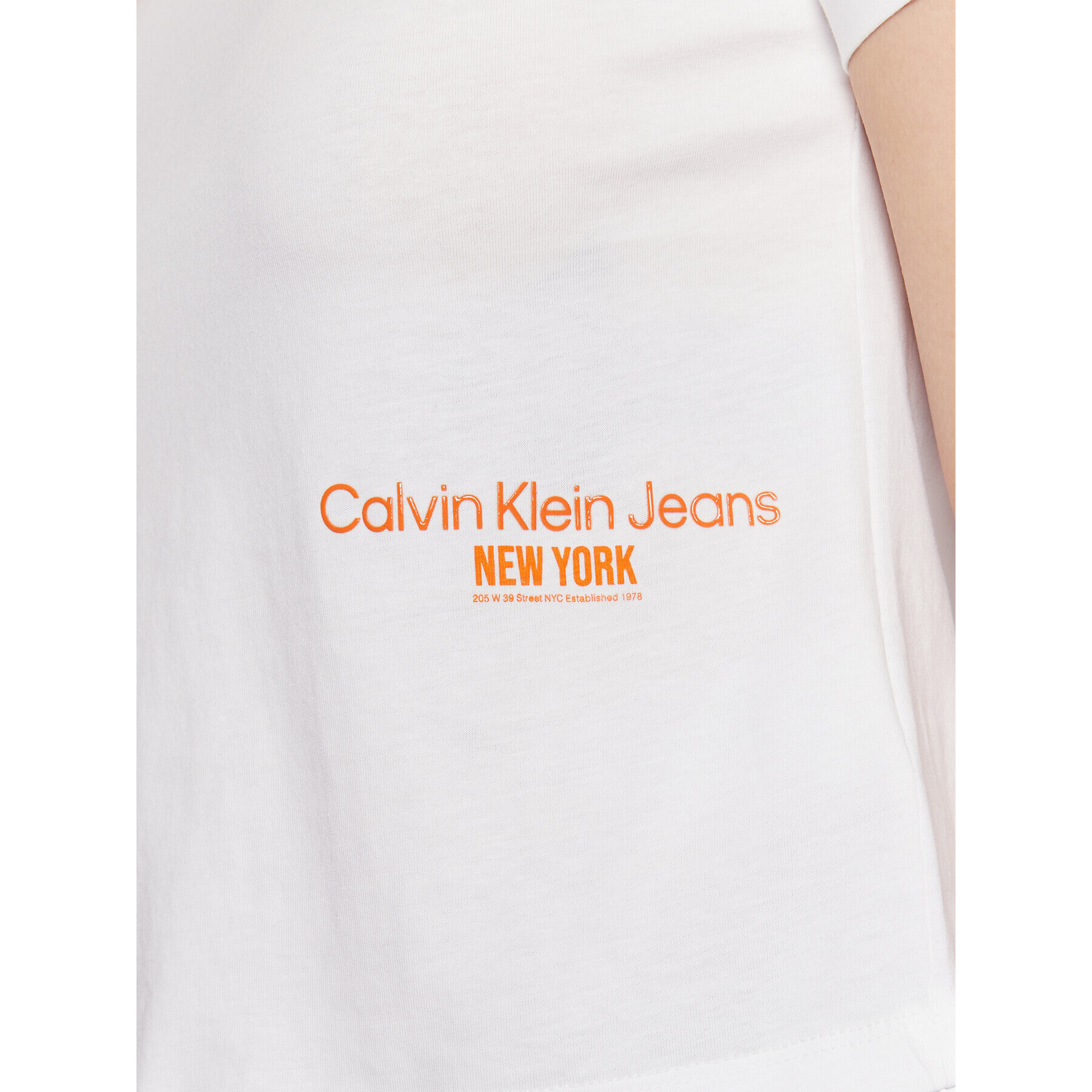 Calvin Klein Jeans Тишърт J20J221047 Бял Regular Fit - Pepit.bg