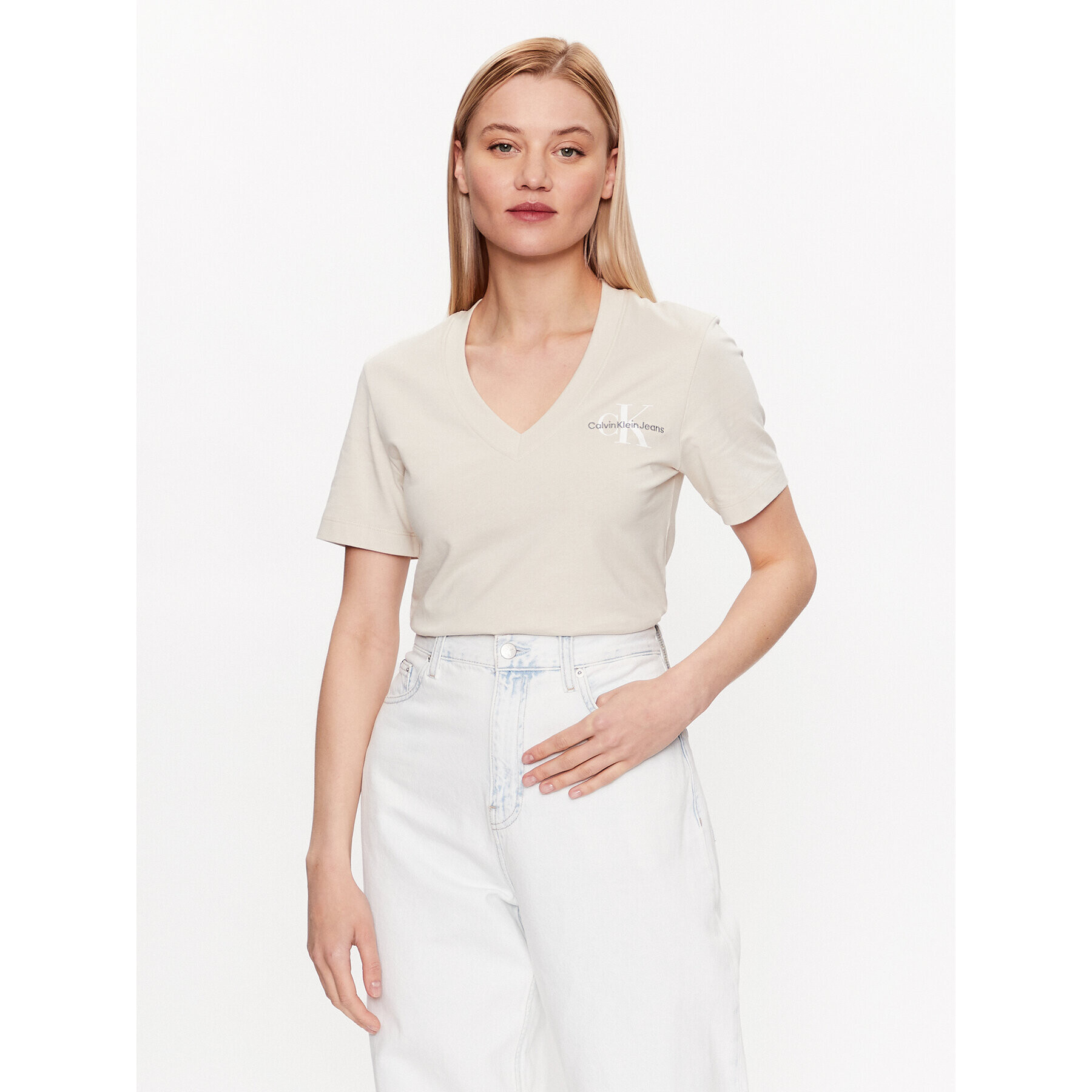 Calvin Klein Jeans Тишърт J20J221429 Бежов Regular Fit - Pepit.bg