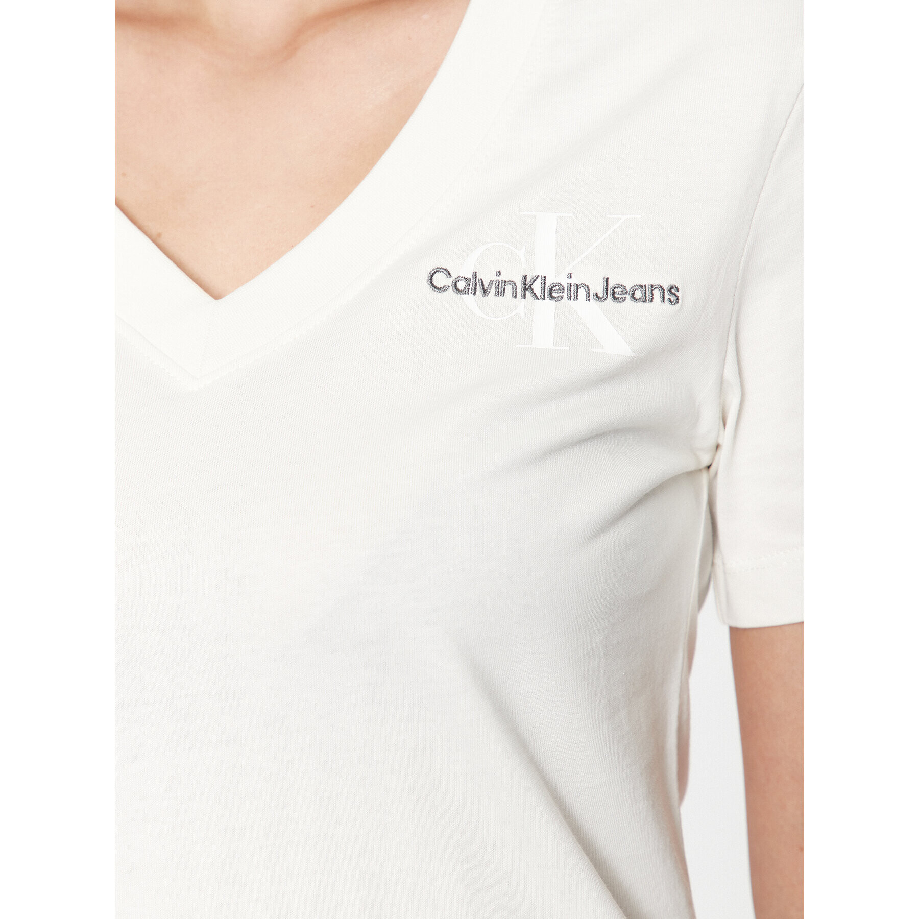 Calvin Klein Jeans Тишърт J20J221429 Екрю Regular Fit - Pepit.bg