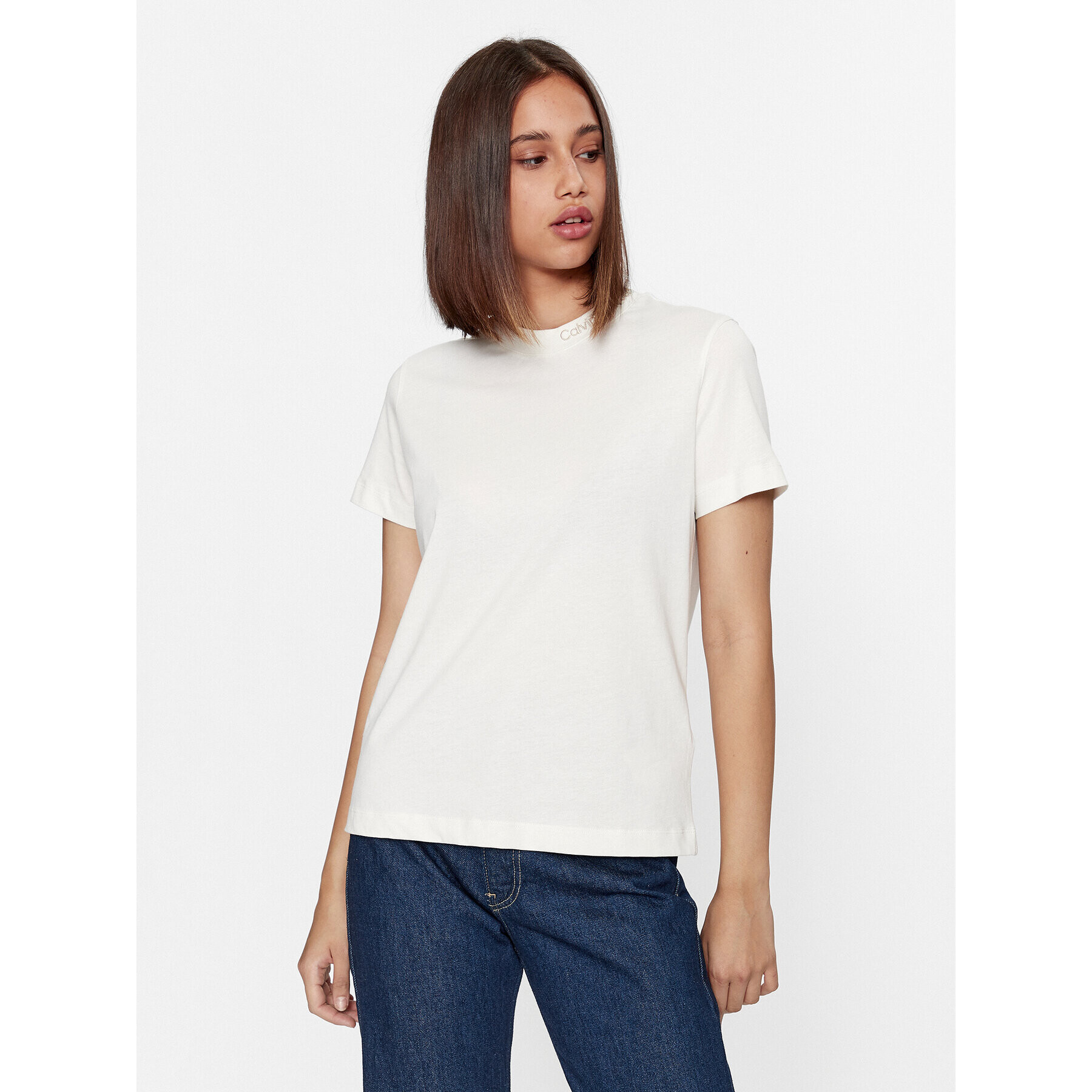 Calvin Klein Jeans Тишърт J20J222015 Екрю Regular Fit - Pepit.bg
