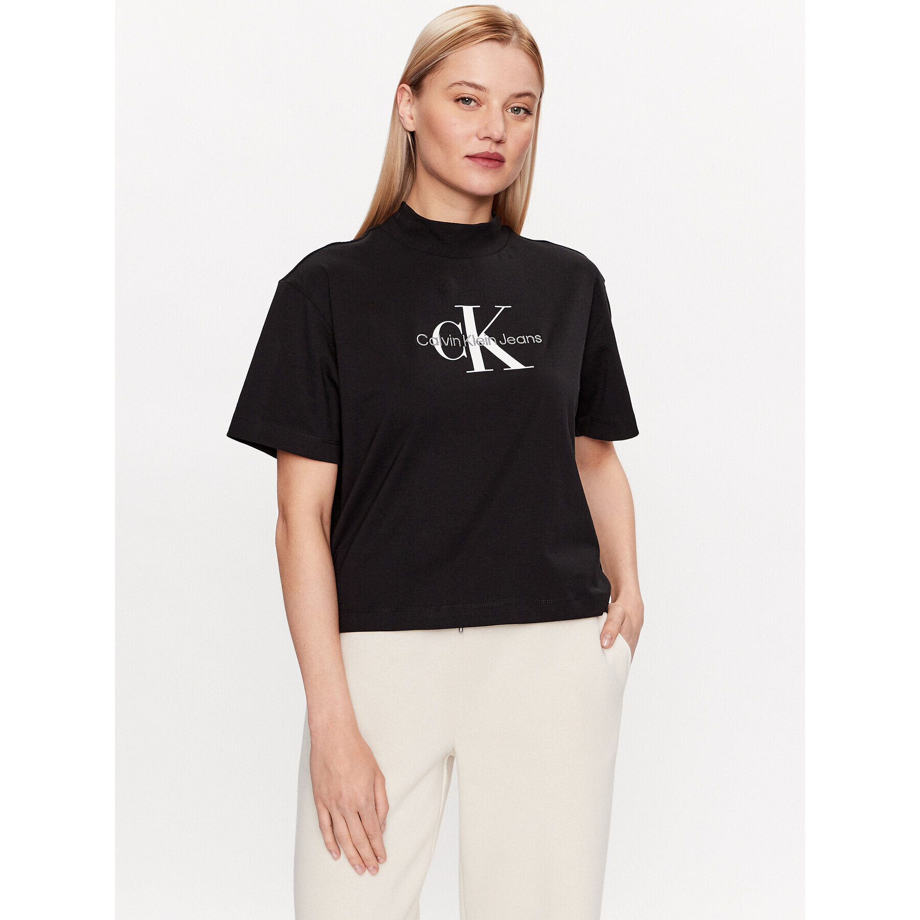 Calvin Klein Jeans Тишърт J20J222130 Черен Regular Fit - Pepit.bg