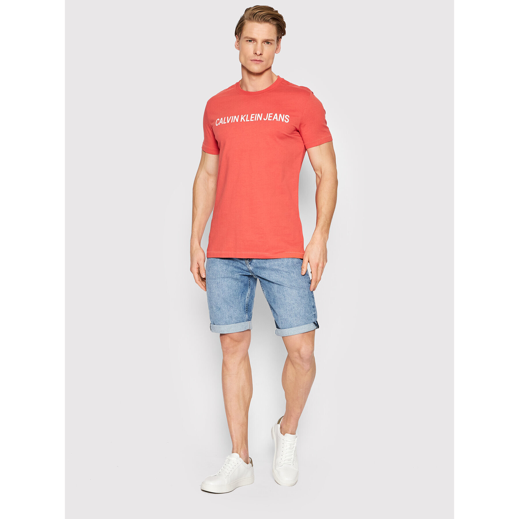 Calvin Klein Jeans Тишърт J30J307856 Червен Regular Fit - Pepit.bg