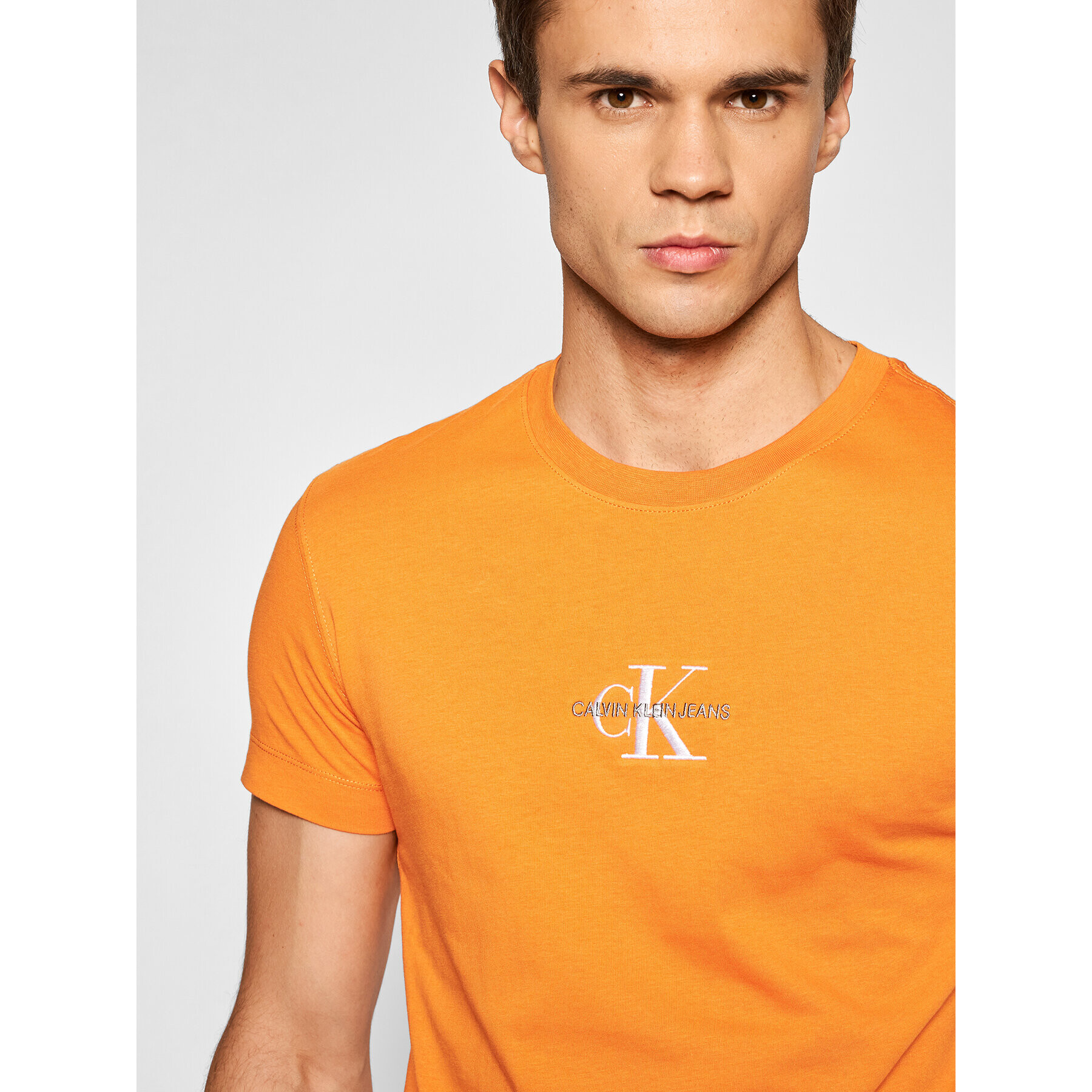 Calvin Klein Jeans Тишърт J30J317092 Оранжев Slim Fit - Pepit.bg