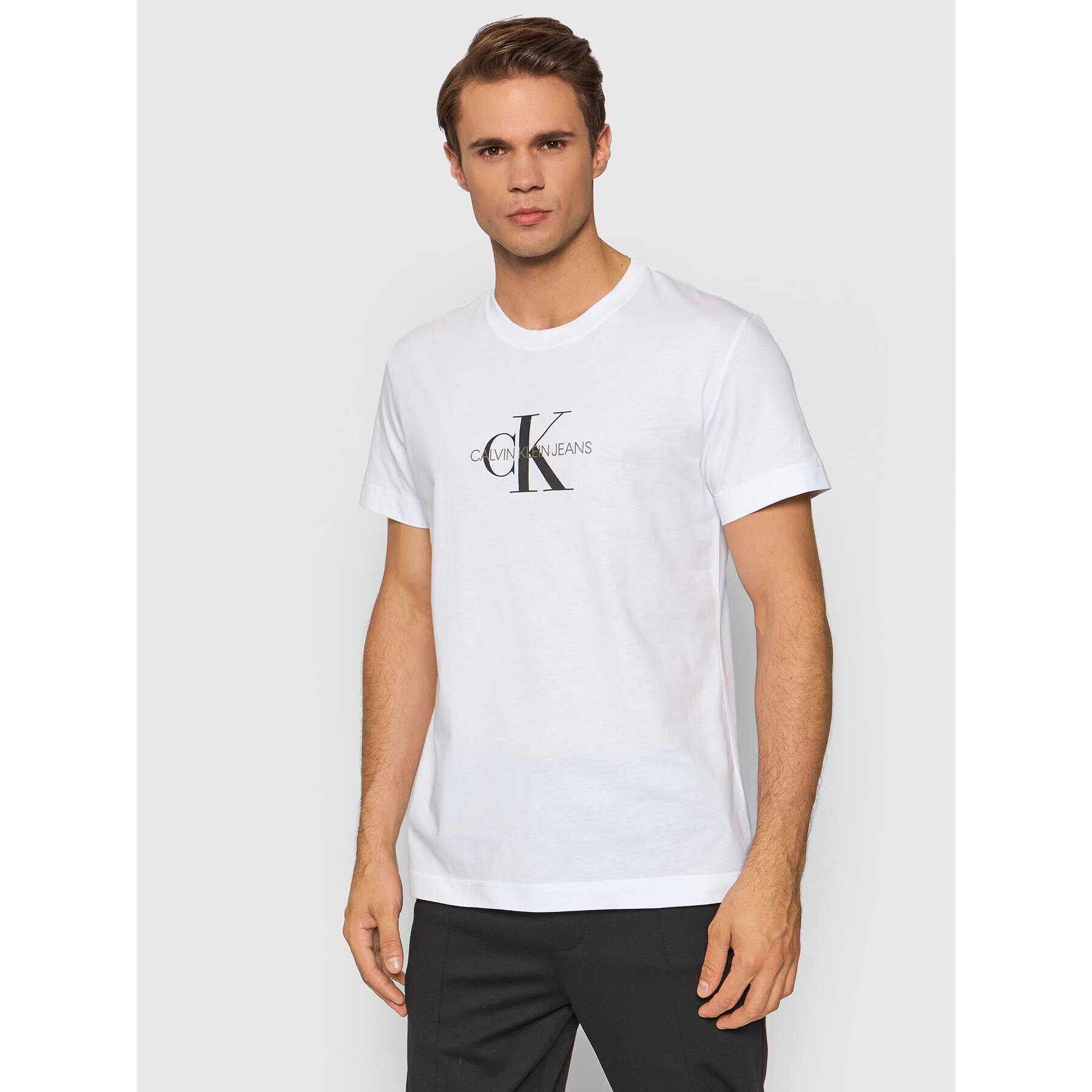 Calvin Klein Jeans Тишърт J30J318691 Бял Regular Fit - Pepit.bg