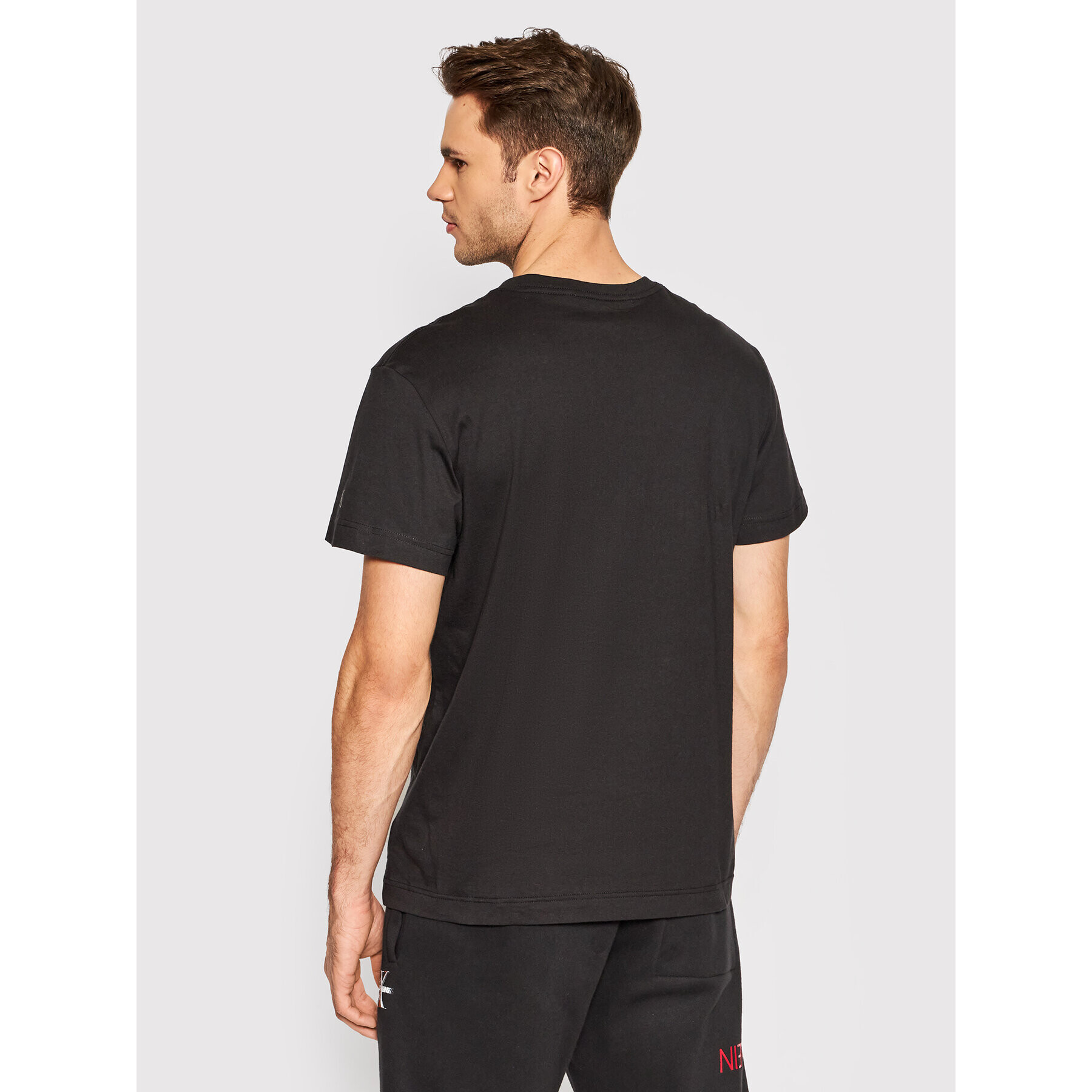 Calvin Klein Jeans Тишърт J30J318691 Черен Regular Fit - Pepit.bg