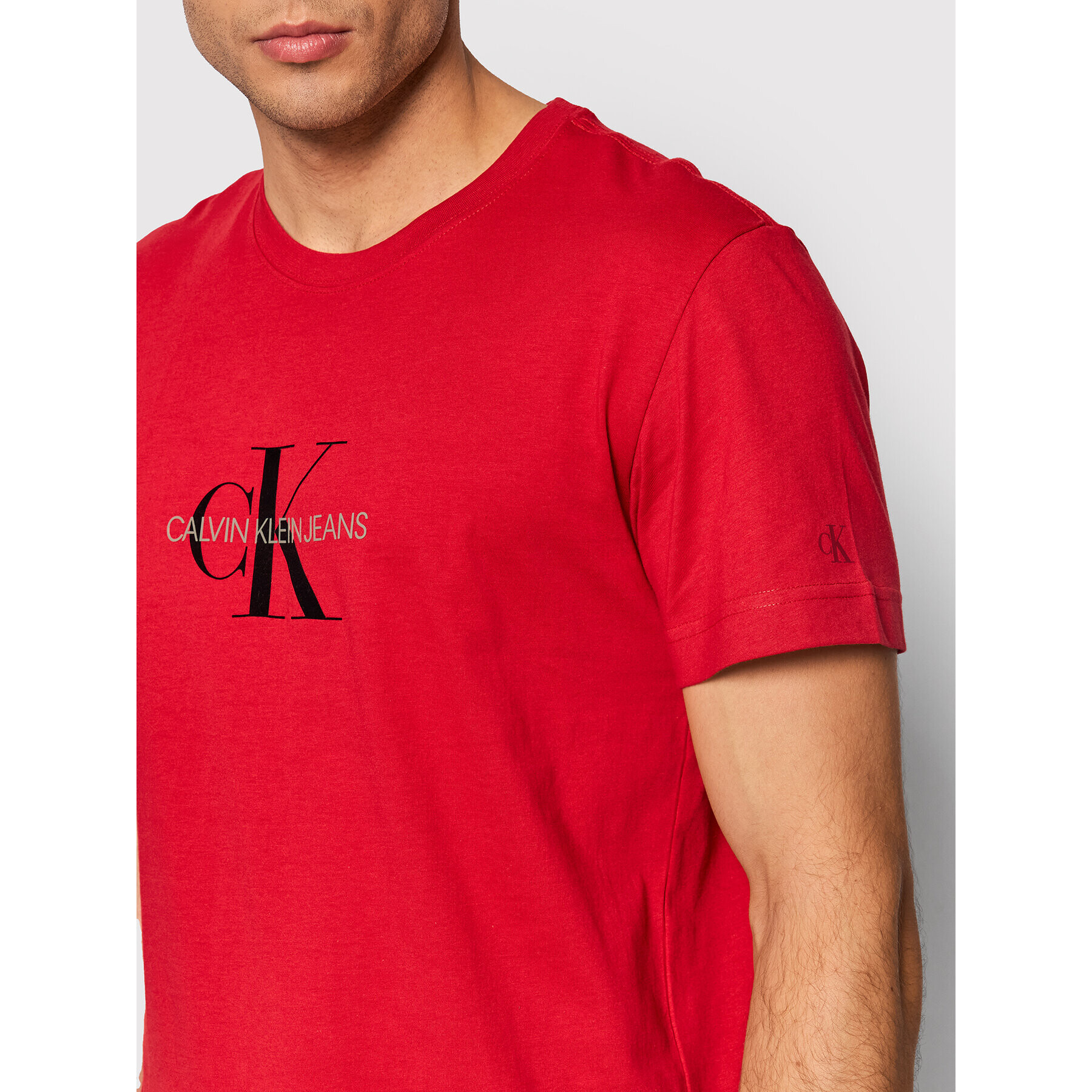 Calvin Klein Jeans Тишърт J30J318691 Червен Regular Fit - Pepit.bg