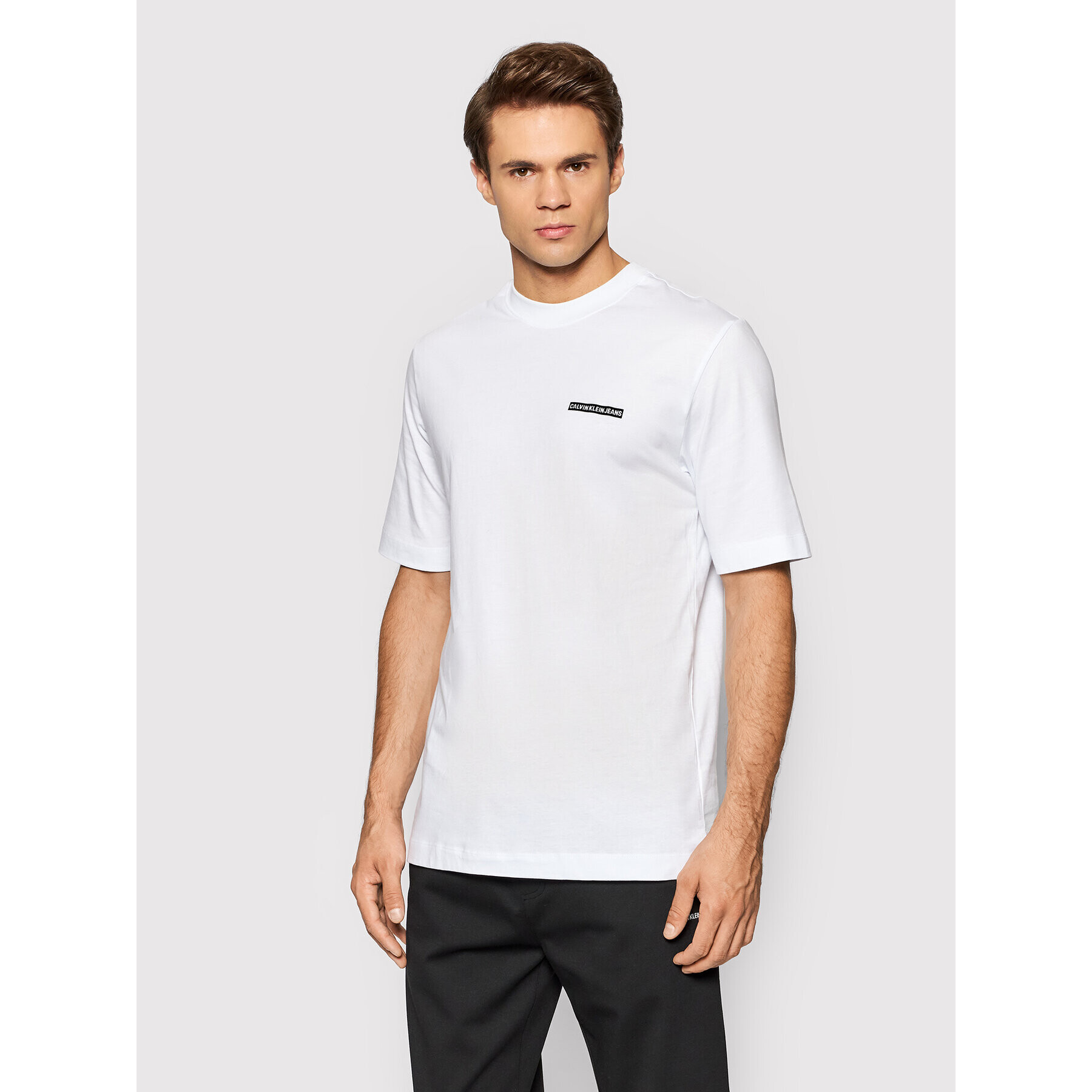 Calvin Klein Jeans Тишърт J30J319315 Бял Regular Fit - Pepit.bg
