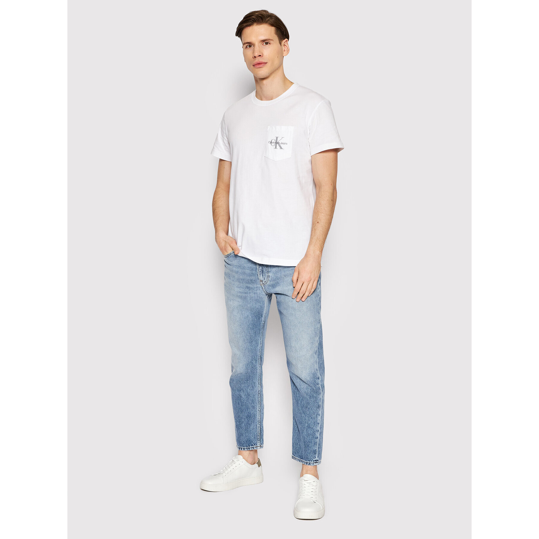 Calvin Klein Jeans Тишърт J30J319876 Бял Regular Fit - Pepit.bg