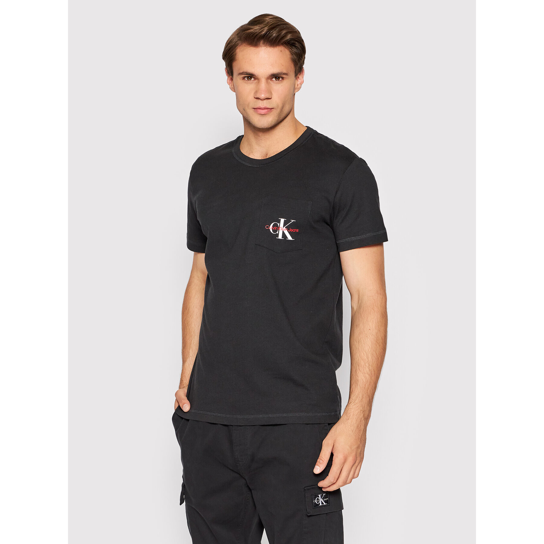 Calvin Klein Jeans Тишърт J30J319876 Черен Regular Fit - Pepit.bg