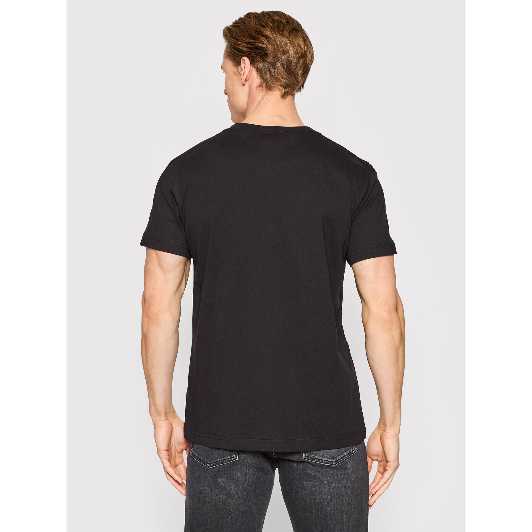 Calvin Klein Jeans Тишърт J30J320194 Черен Regular Fit - Pepit.bg