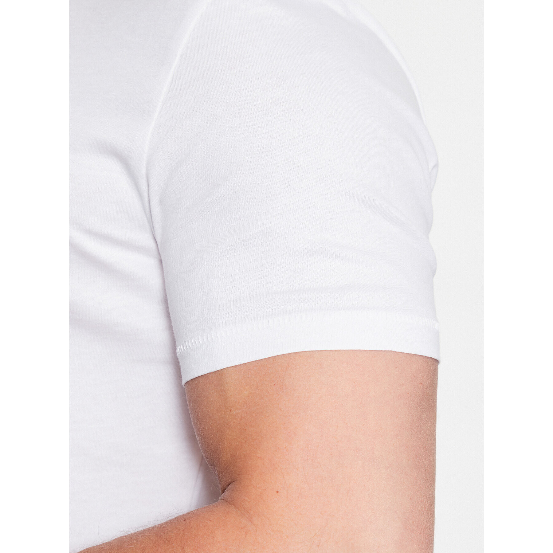 Calvin Klein Jeans Тишърт J30J320806 Бял Regular Fit - Pepit.bg