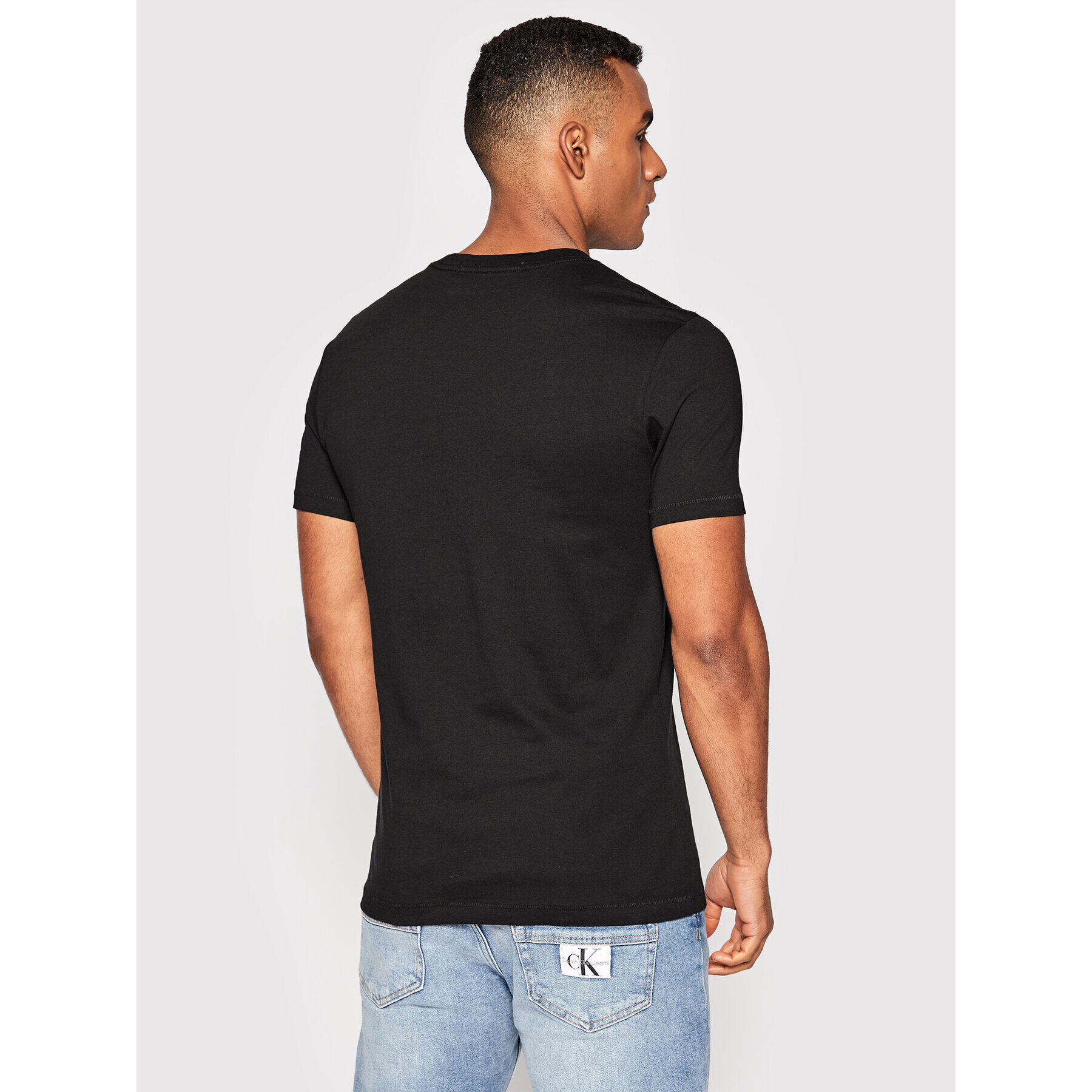 Calvin Klein Jeans Тишърт J30J320806 Черен Slim Fit - Pepit.bg