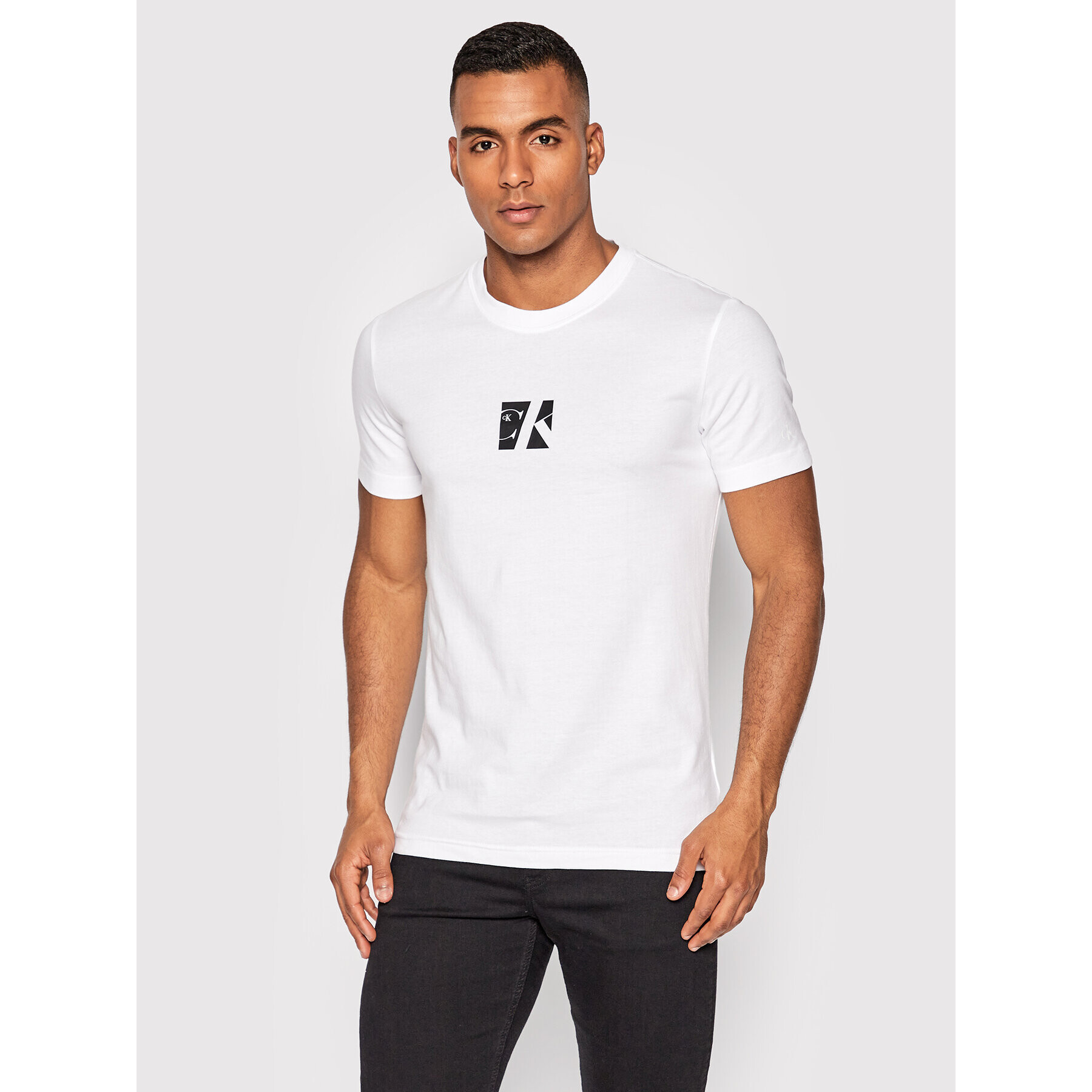 Calvin Klein Jeans Тишърт J30J320876 Бял Regular Fit - Pepit.bg