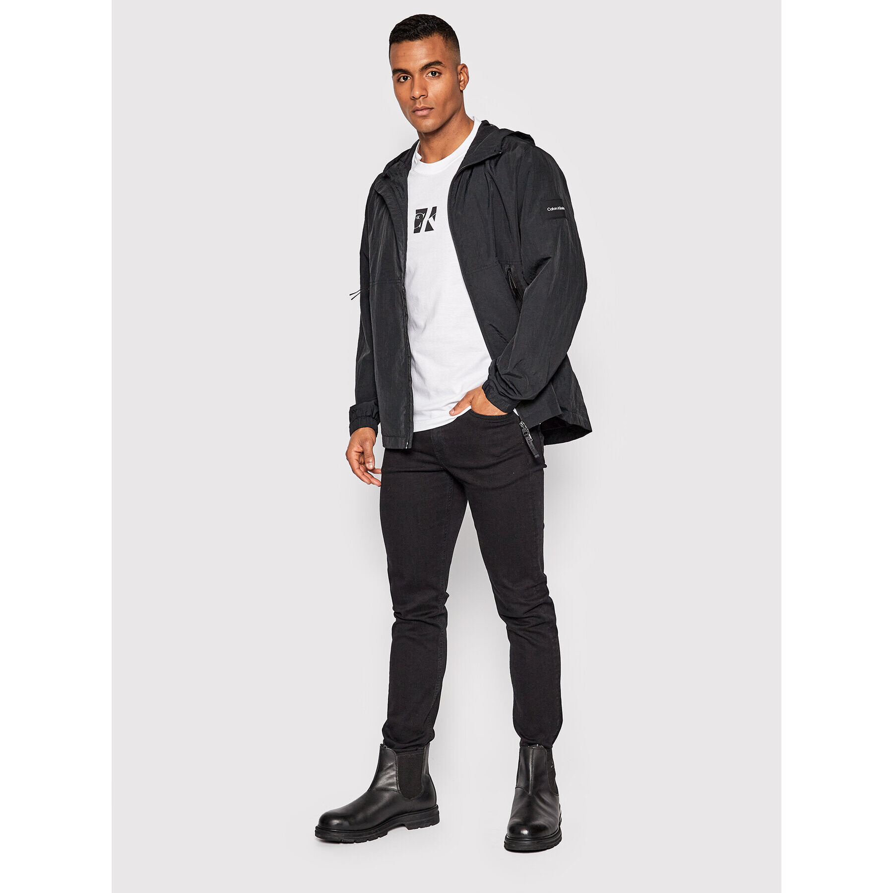 Calvin Klein Jeans Тишърт J30J320876 Бял Regular Fit - Pepit.bg