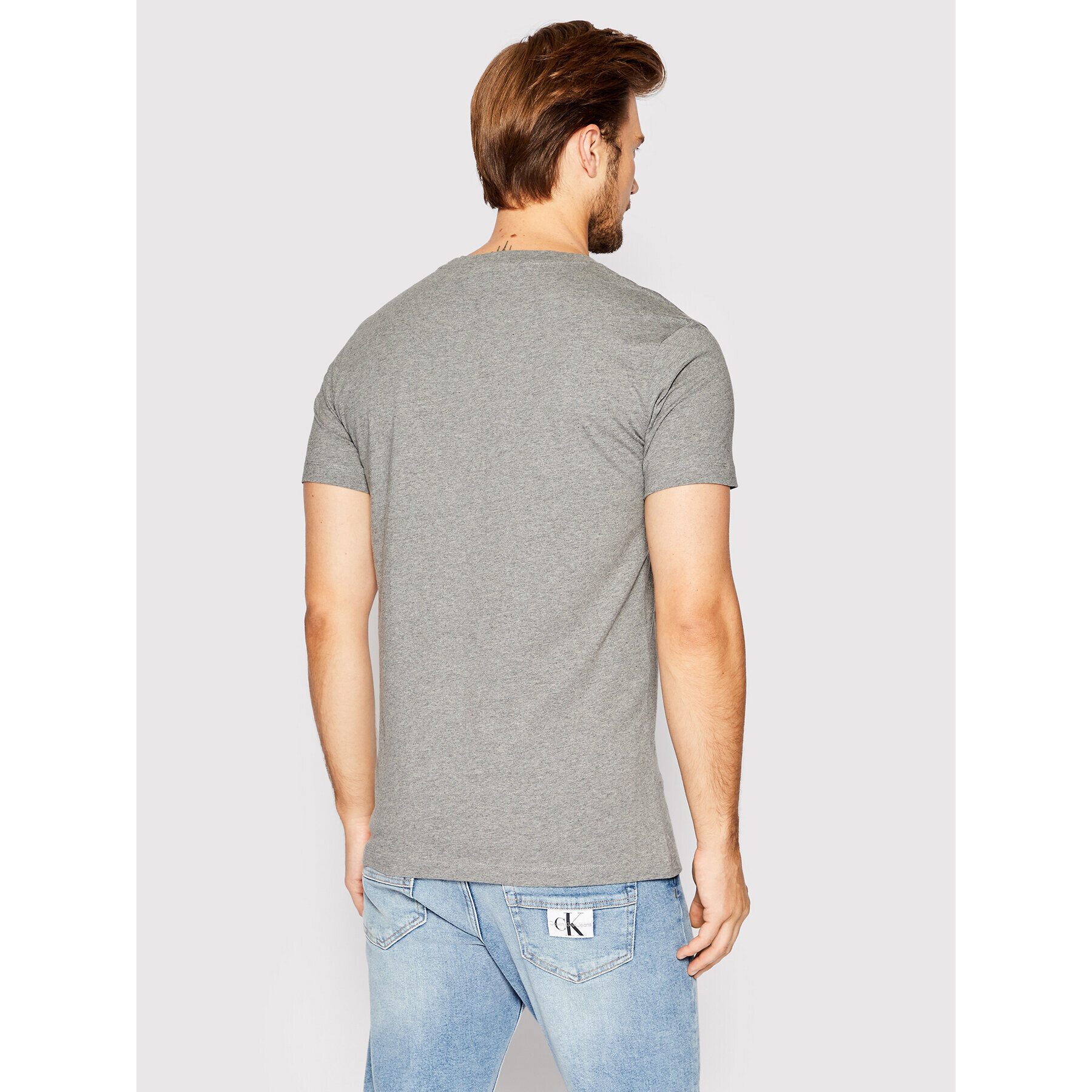 Calvin Klein Jeans Тишърт J30J320935 Сив Slim Fit - Pepit.bg