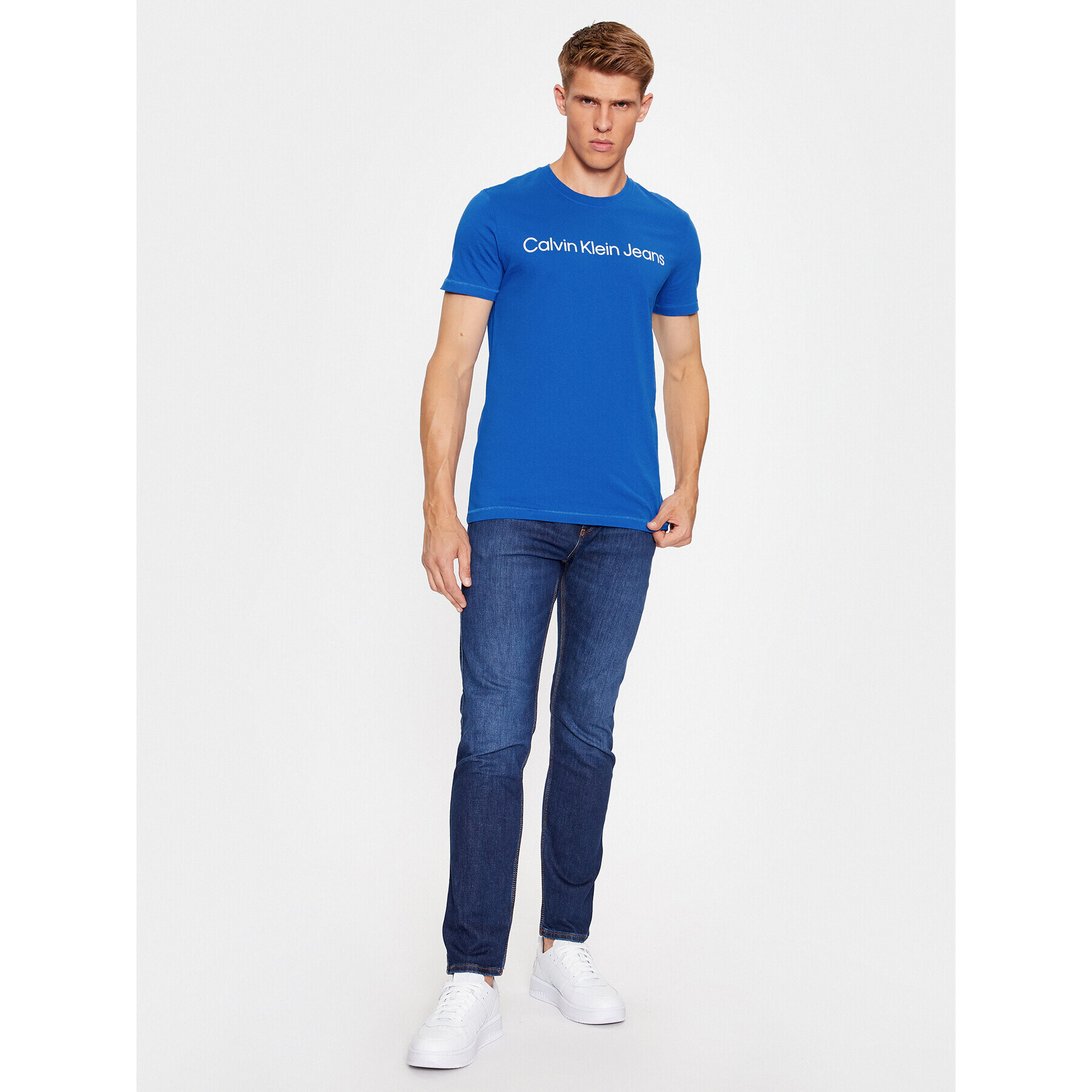 Calvin Klein Jeans Тишърт J30J322344 Син Slim Fit - Pepit.bg