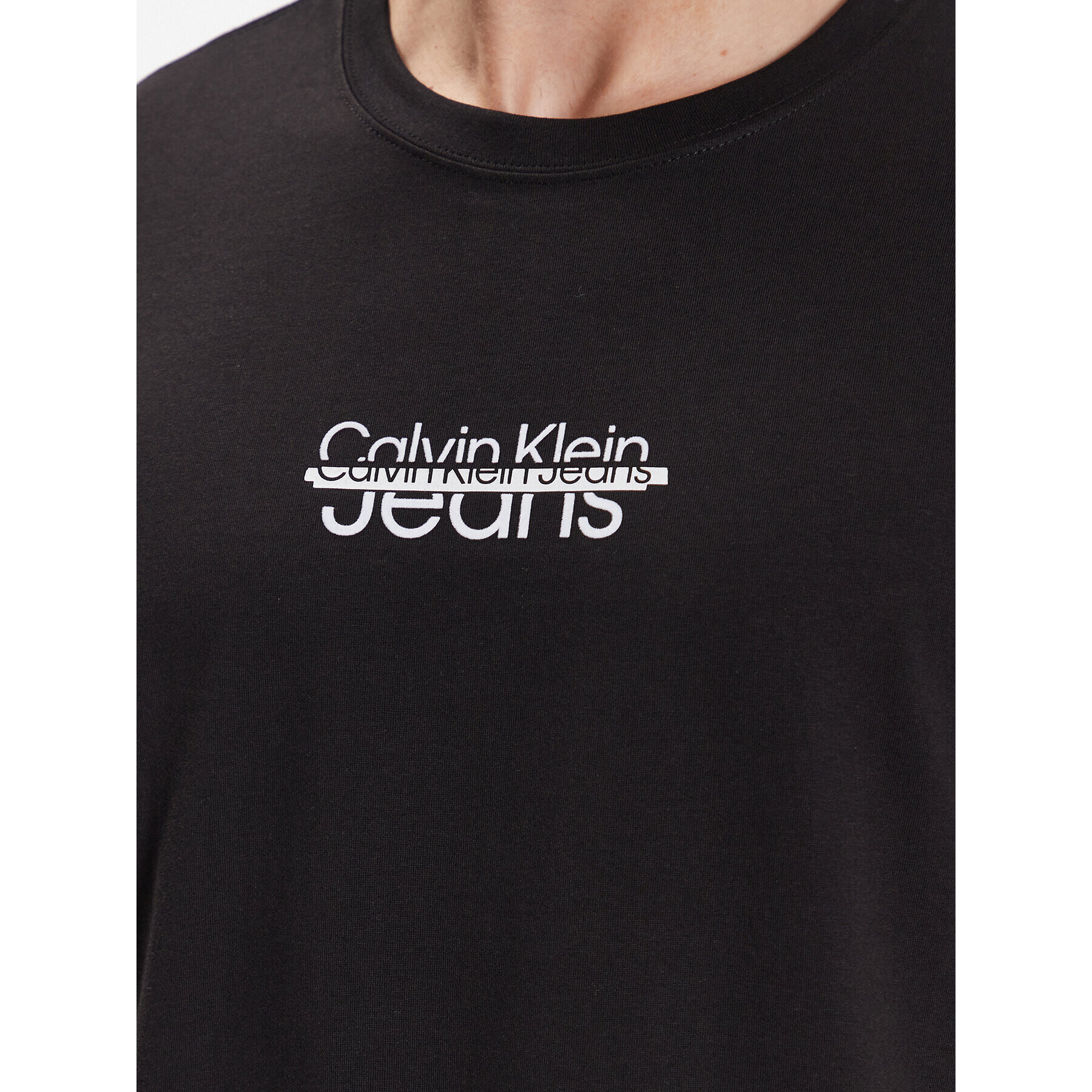 Calvin Klein Jeans Тишърт J30J322504 Черен Regular Fit - Pepit.bg